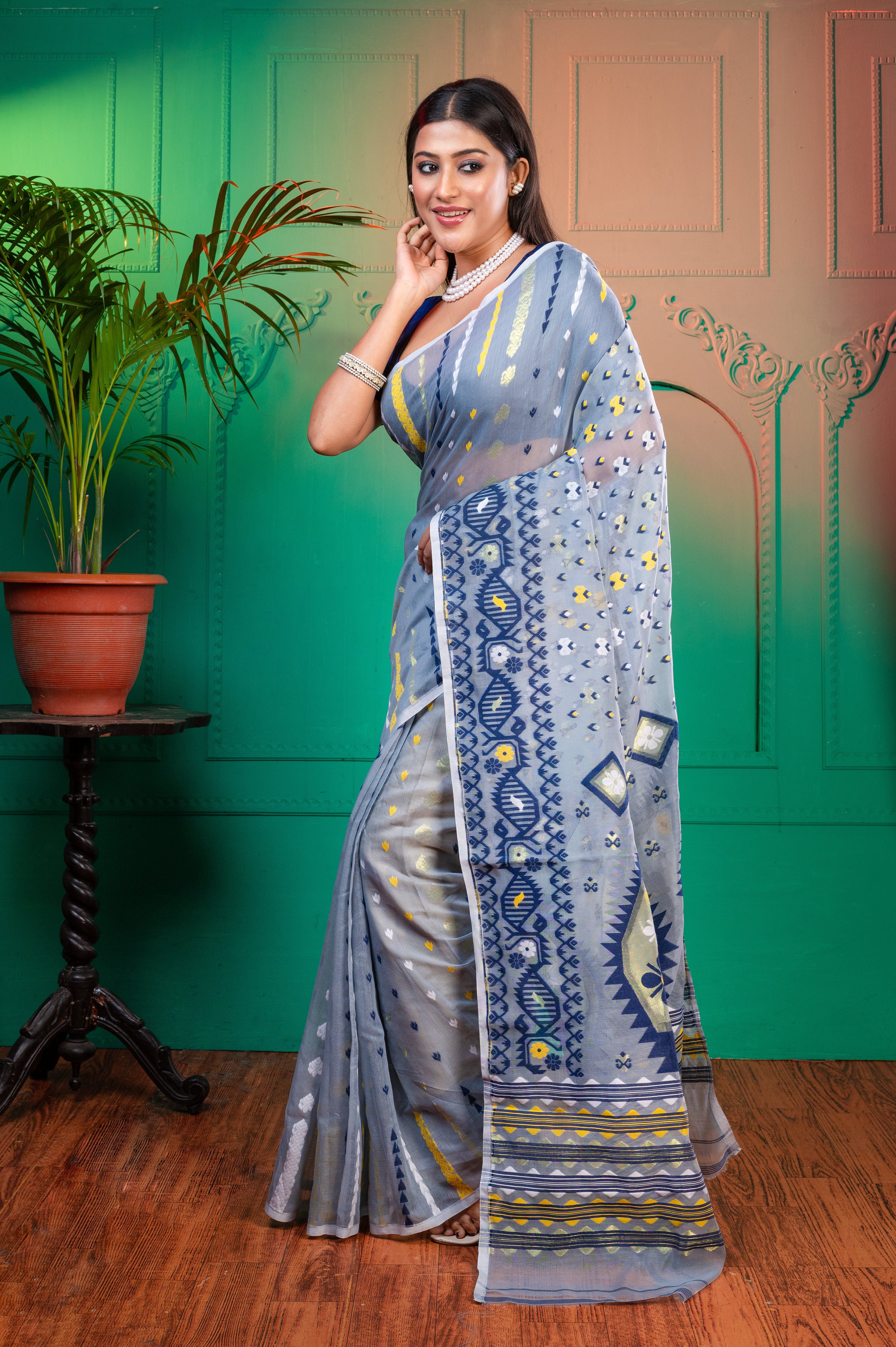 Women's Ink Blue Cotton Jamdani Saree With Blue And Golden Ambi Woven Motifs - Aanika