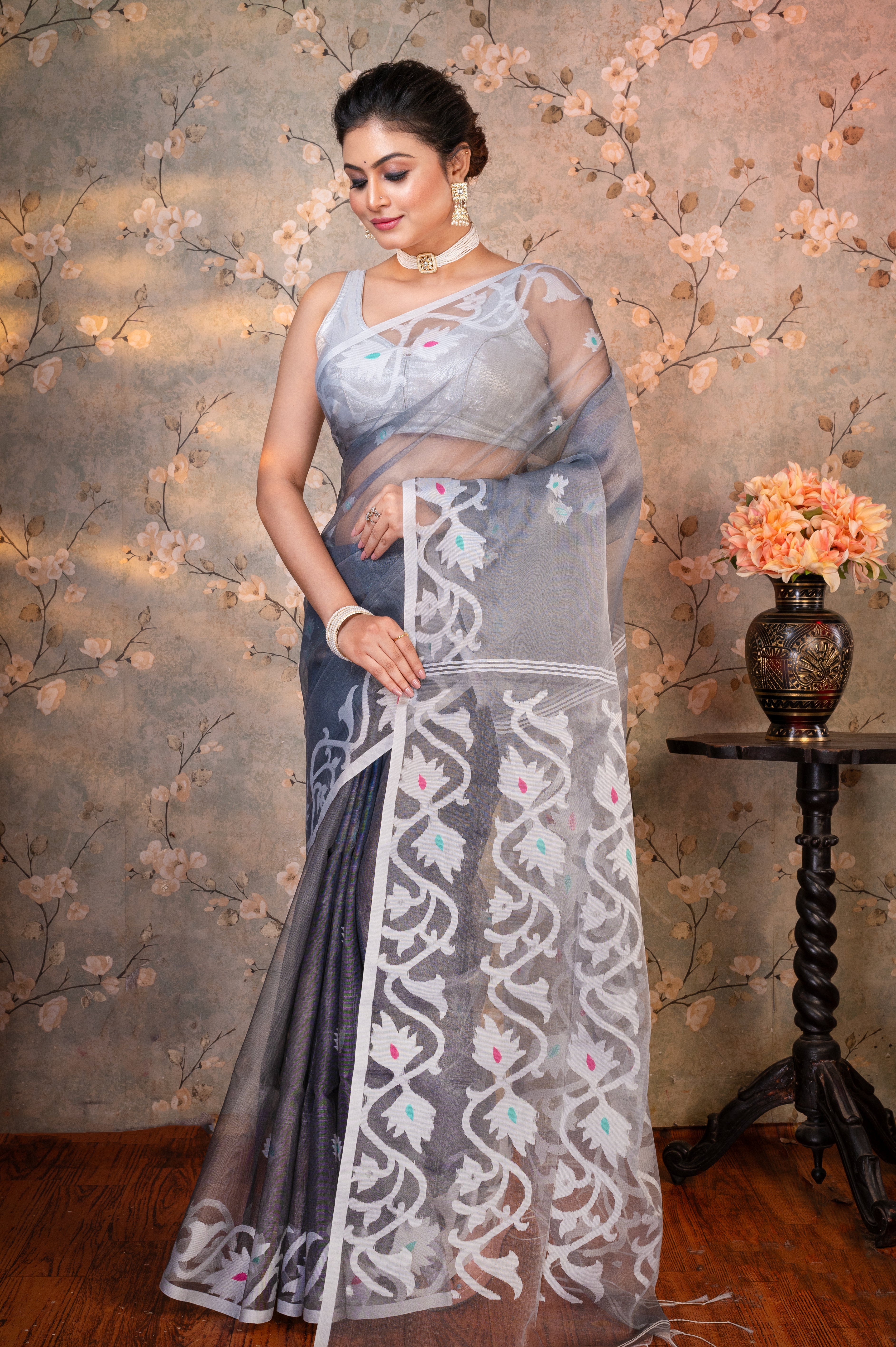 Women's Grey Pure Muslin Saree With Off-white Woven Motifs - Aanika