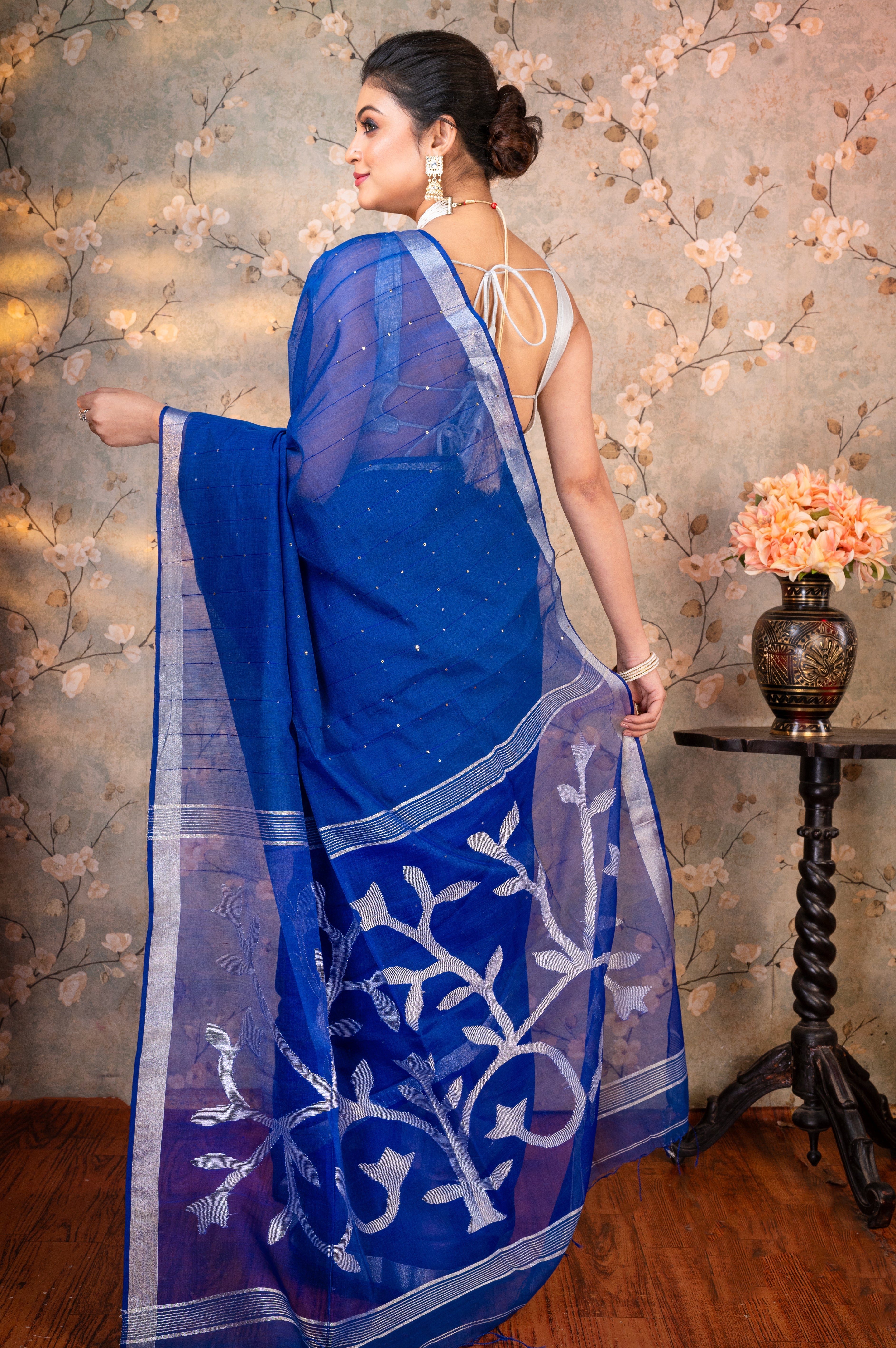 Women's Blue Pure Matka Muslin Saree With Silver Floral Motifs - Aanika