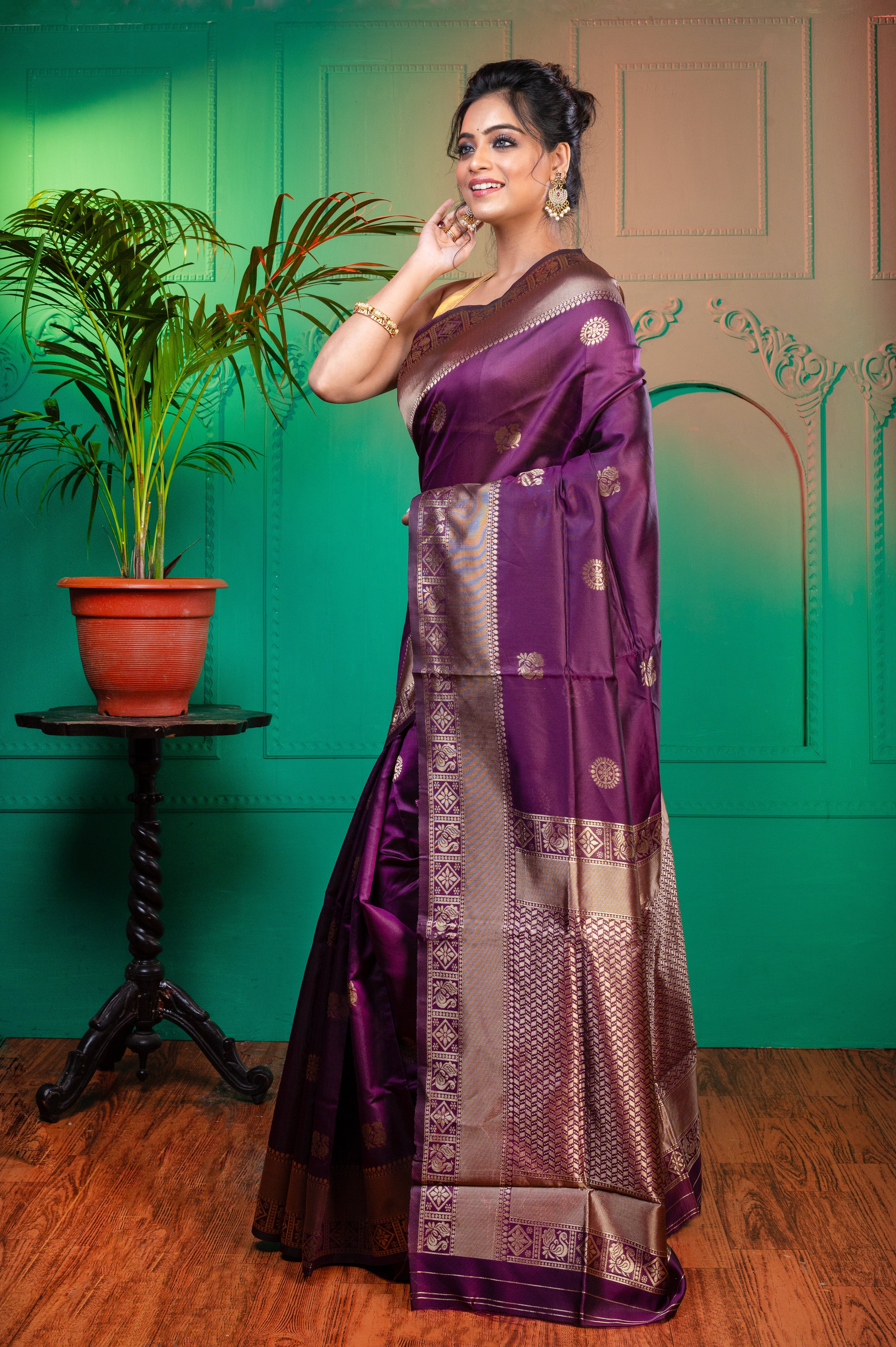 Women's Indigo Purple Soft Silk Saree With Golden Zari Border And Pallu - Aanika