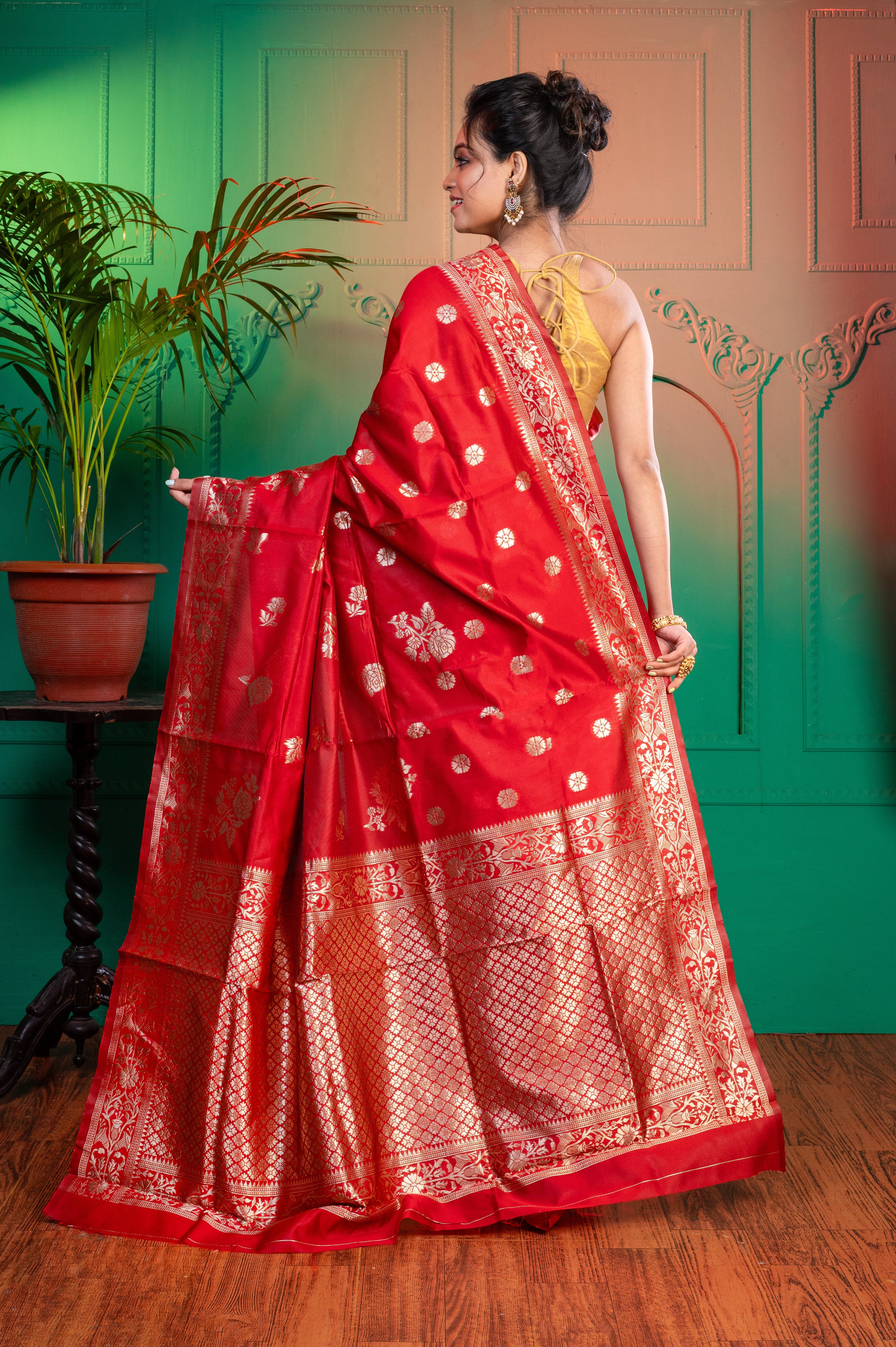 Women's Red Banarasi Soft Silk Saree With Jacquard Border - Aanika