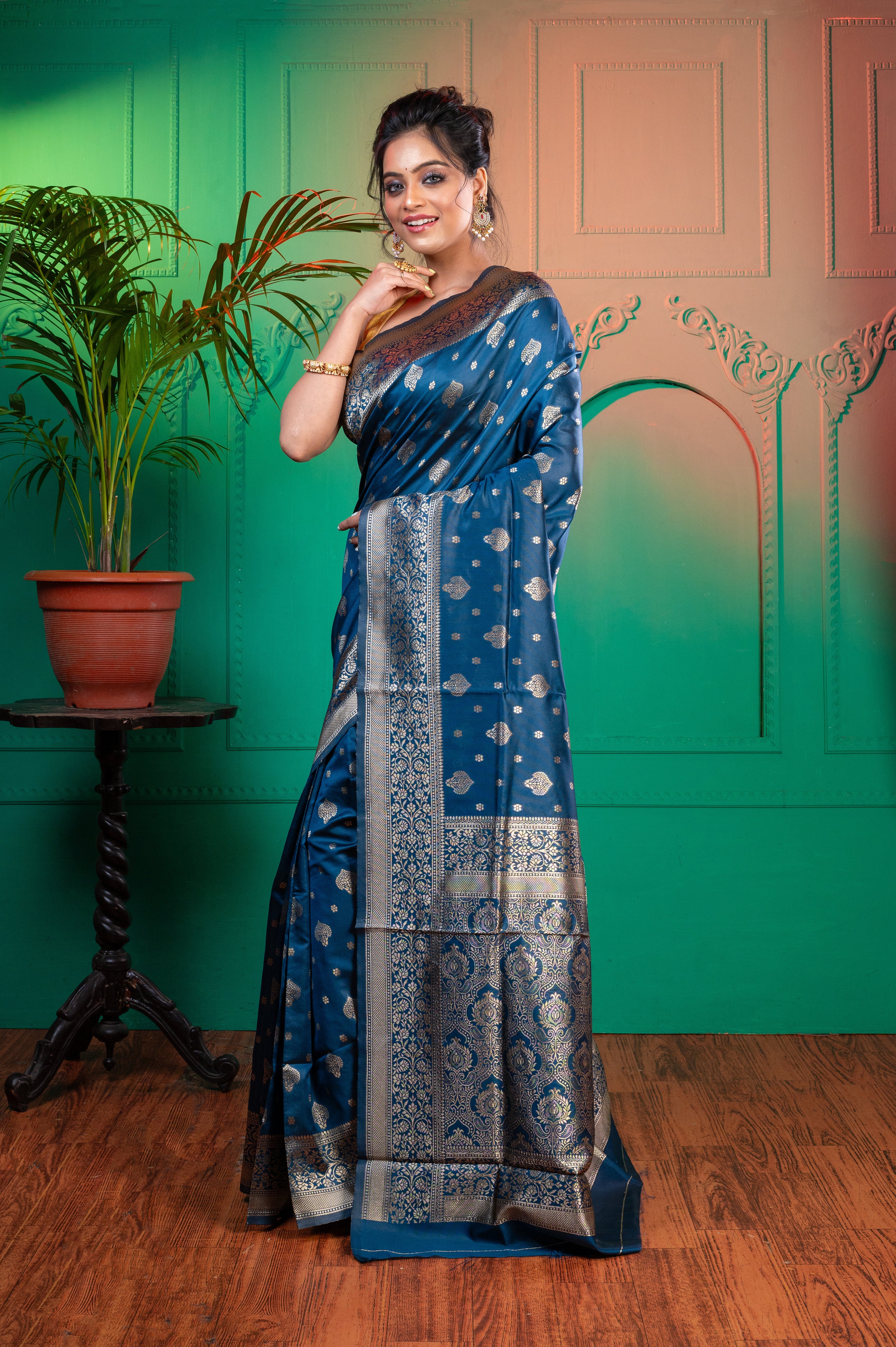 Women's Navy Blue Banarasi Soft Silk Saree With Jacquard Border - Aanika