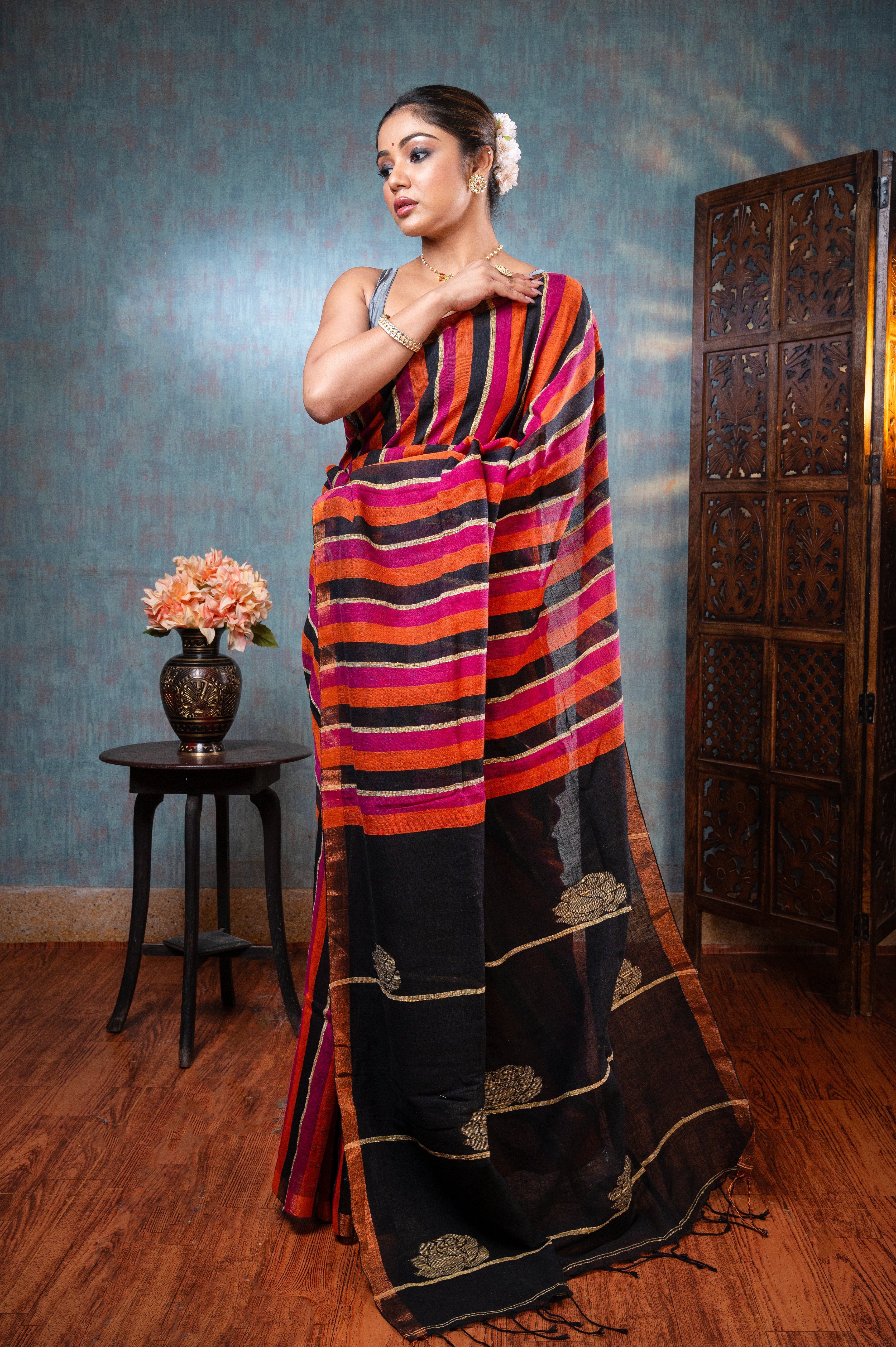 Women's Multicolor Stripe Pure Handloom Linen Saree - Aanika