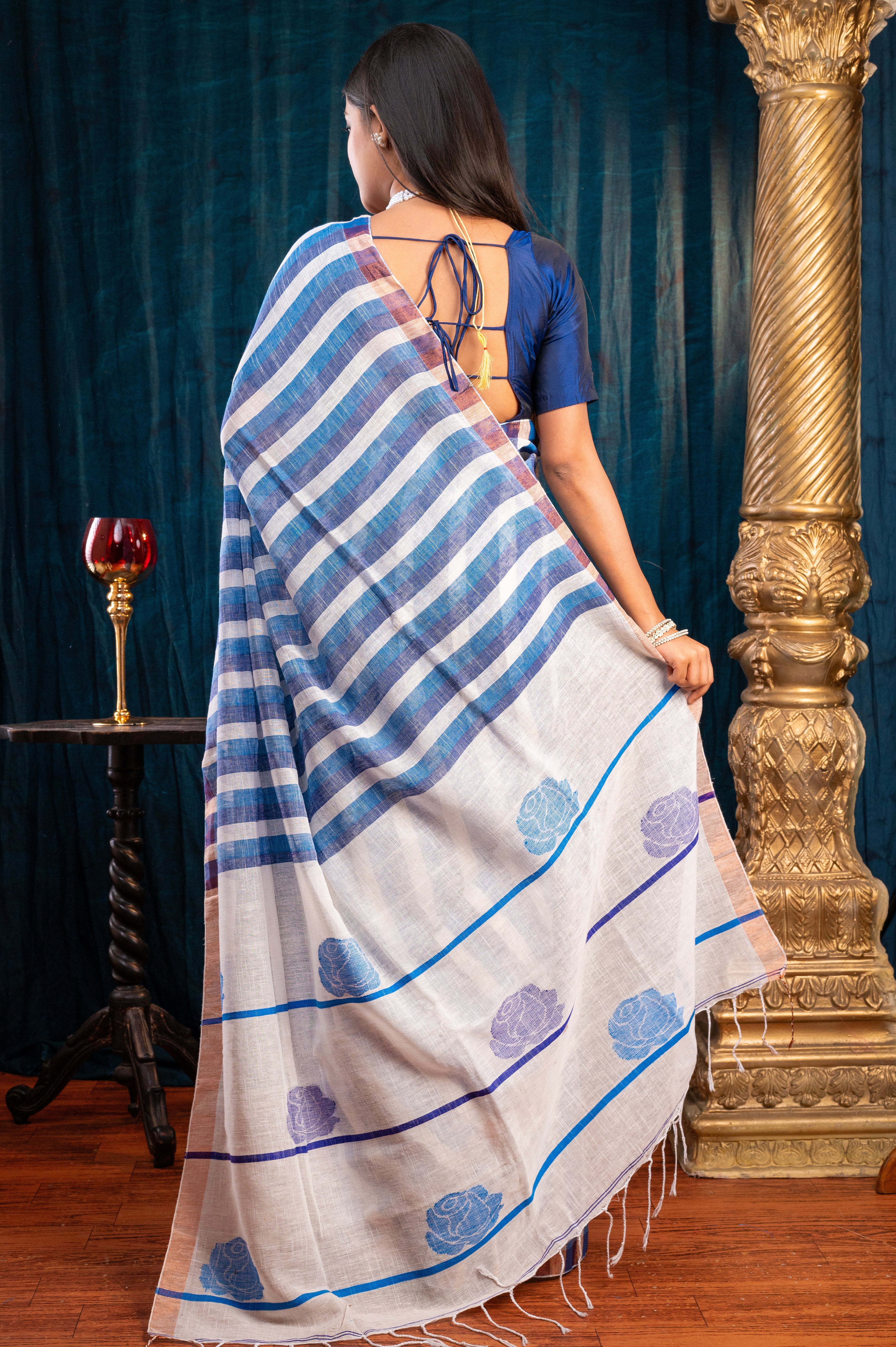 Women's Off-white With Multicolor Stripe Pure Handloom Linen Saree - Aanika