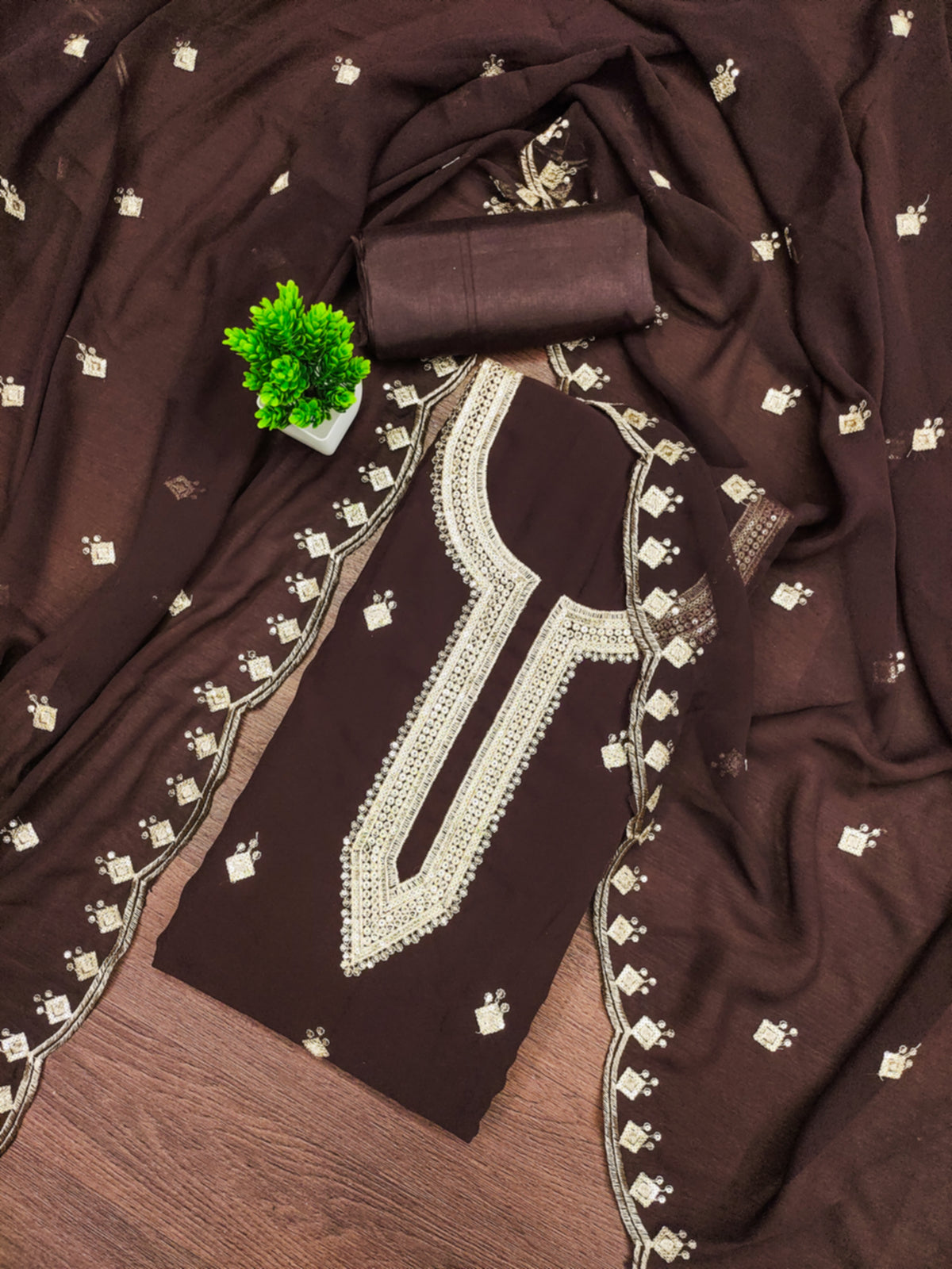 Color_Brown