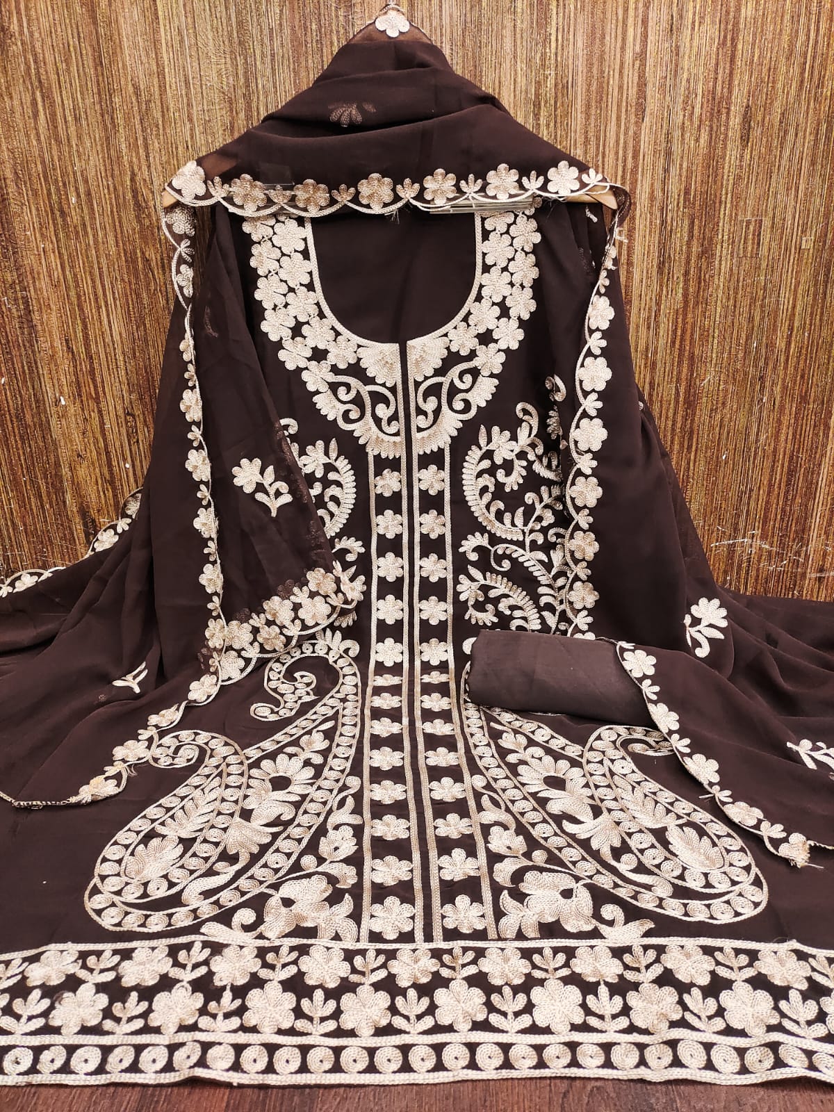 Color_Brown