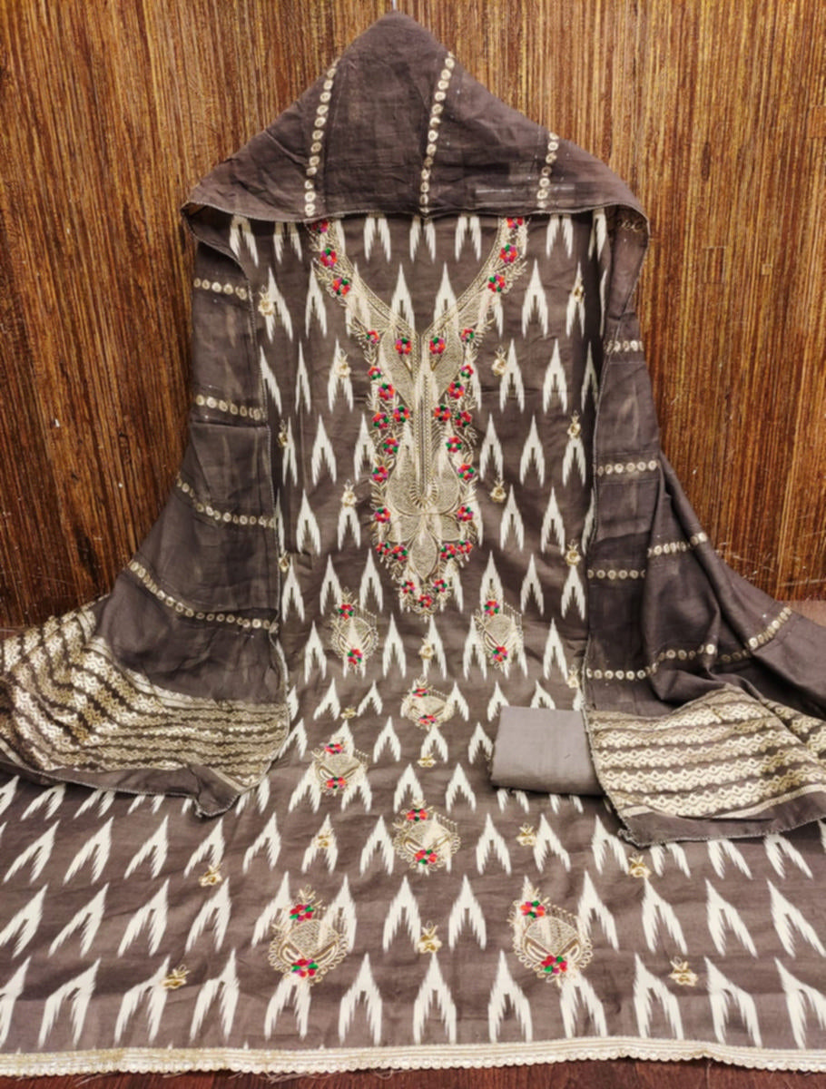 Color_Brown
