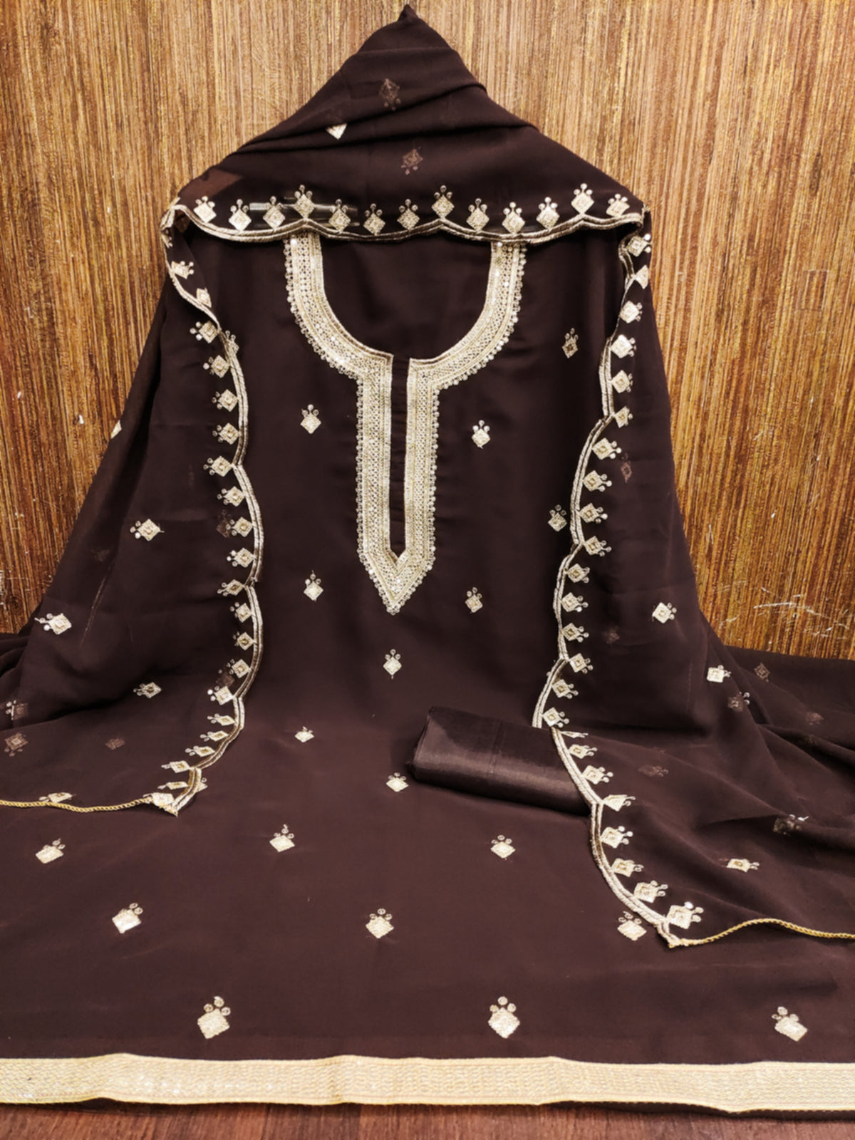 Color_Brown