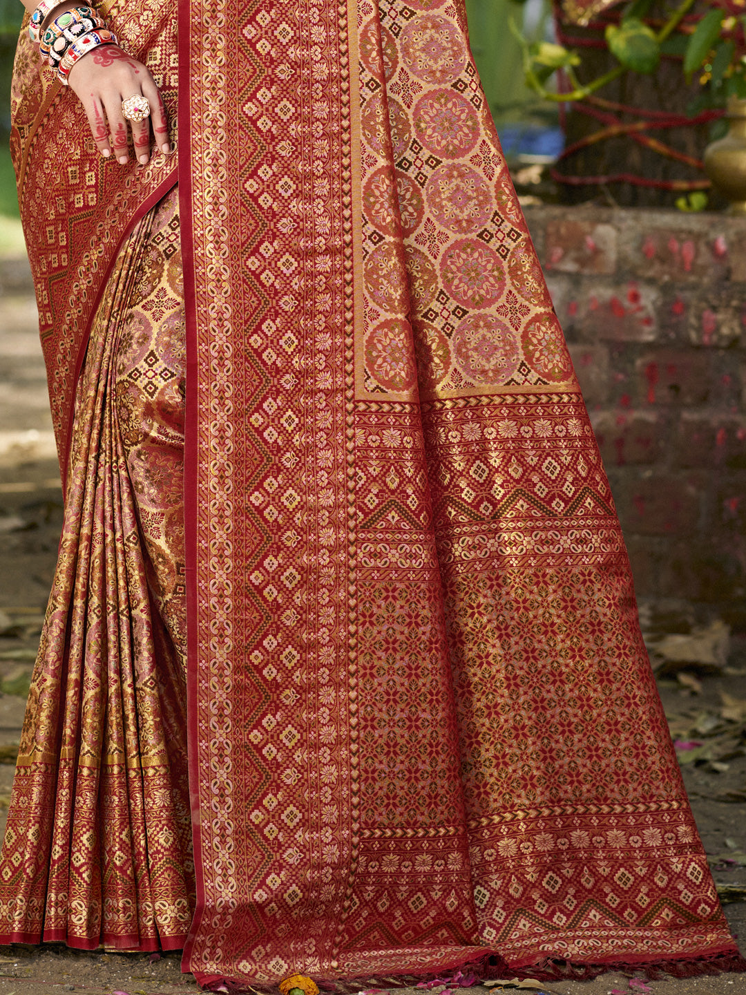 Color_Maroon