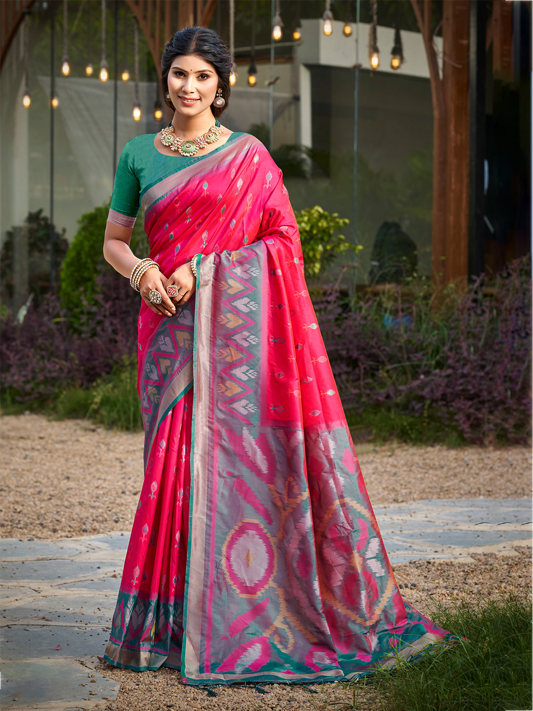Women's Pink Silk Woven Work Traditional Saree