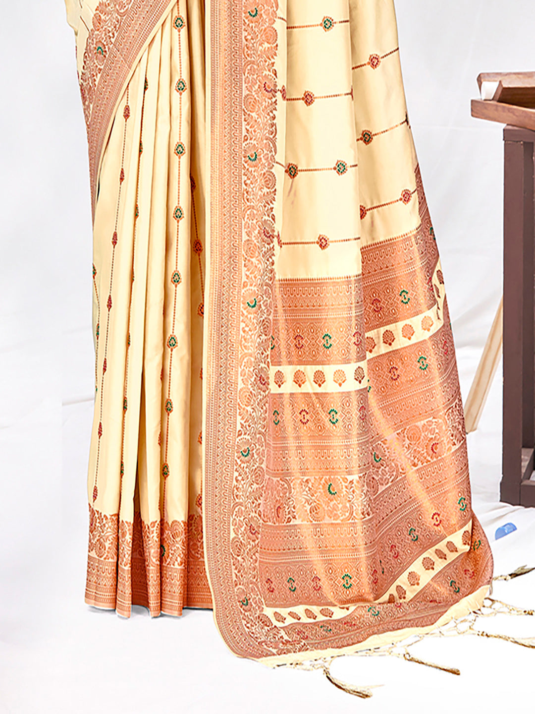 Women's Off White Silk Woven Work Traditional Saree - Sangam Prints