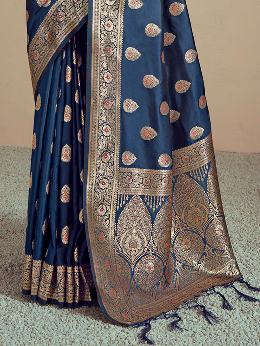 Women's Brown Kanjivaram Silk Woven Work Traditional Tassels Saree - Sangam Prints