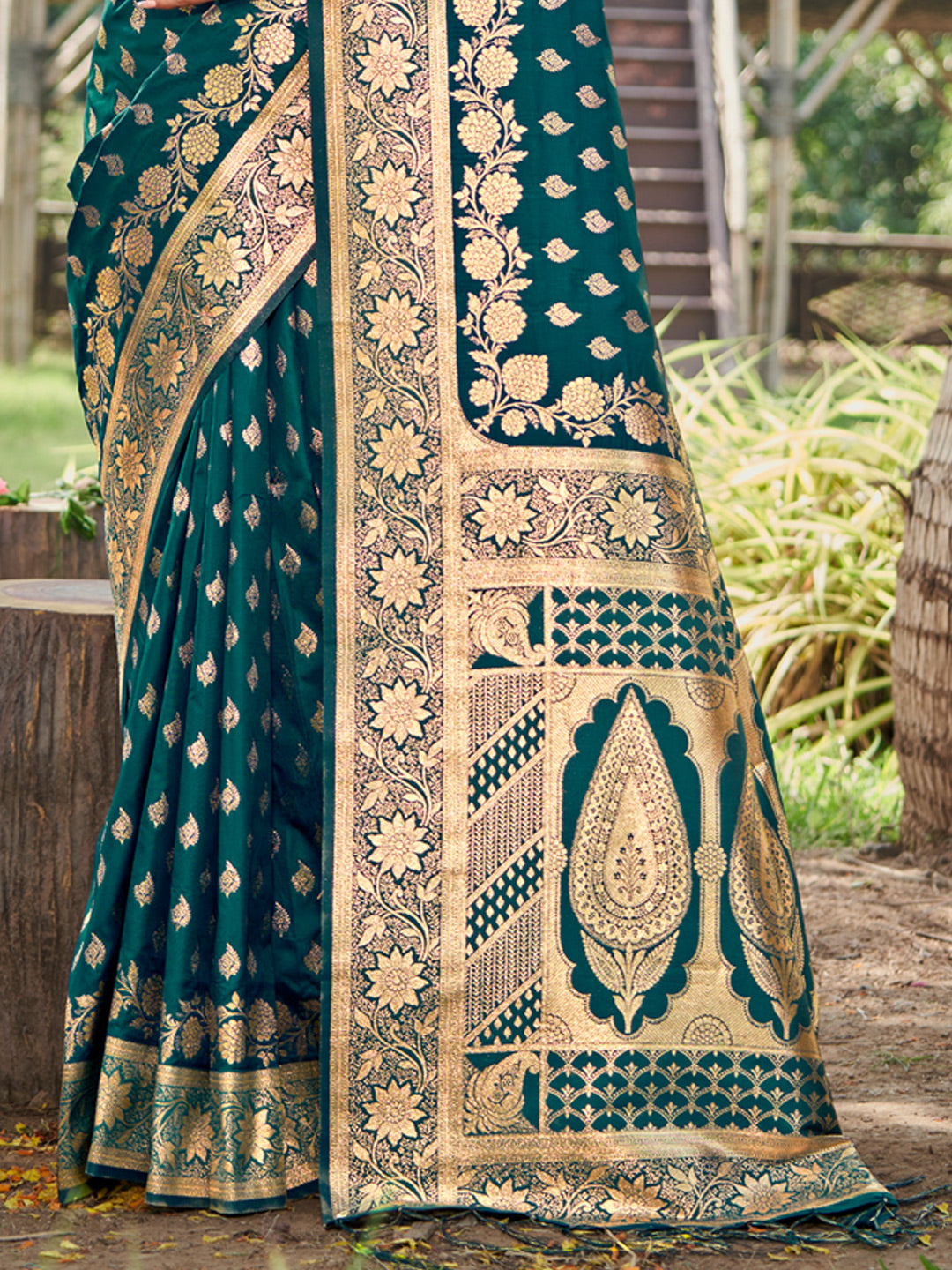 Women's Turquoise Kanjivaram Silk Woven Work Traditional Tassels Saree - Sangam Prints
