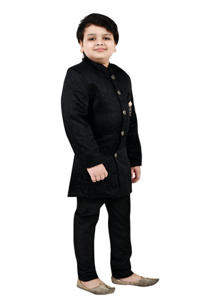Color_Black