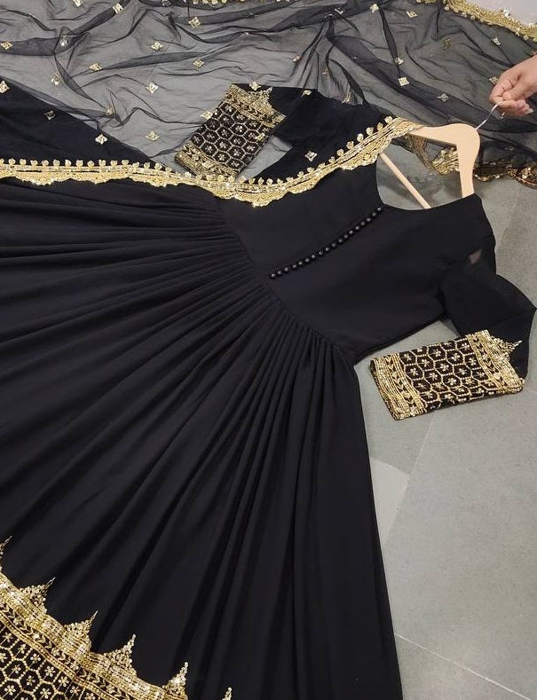 Color_Black