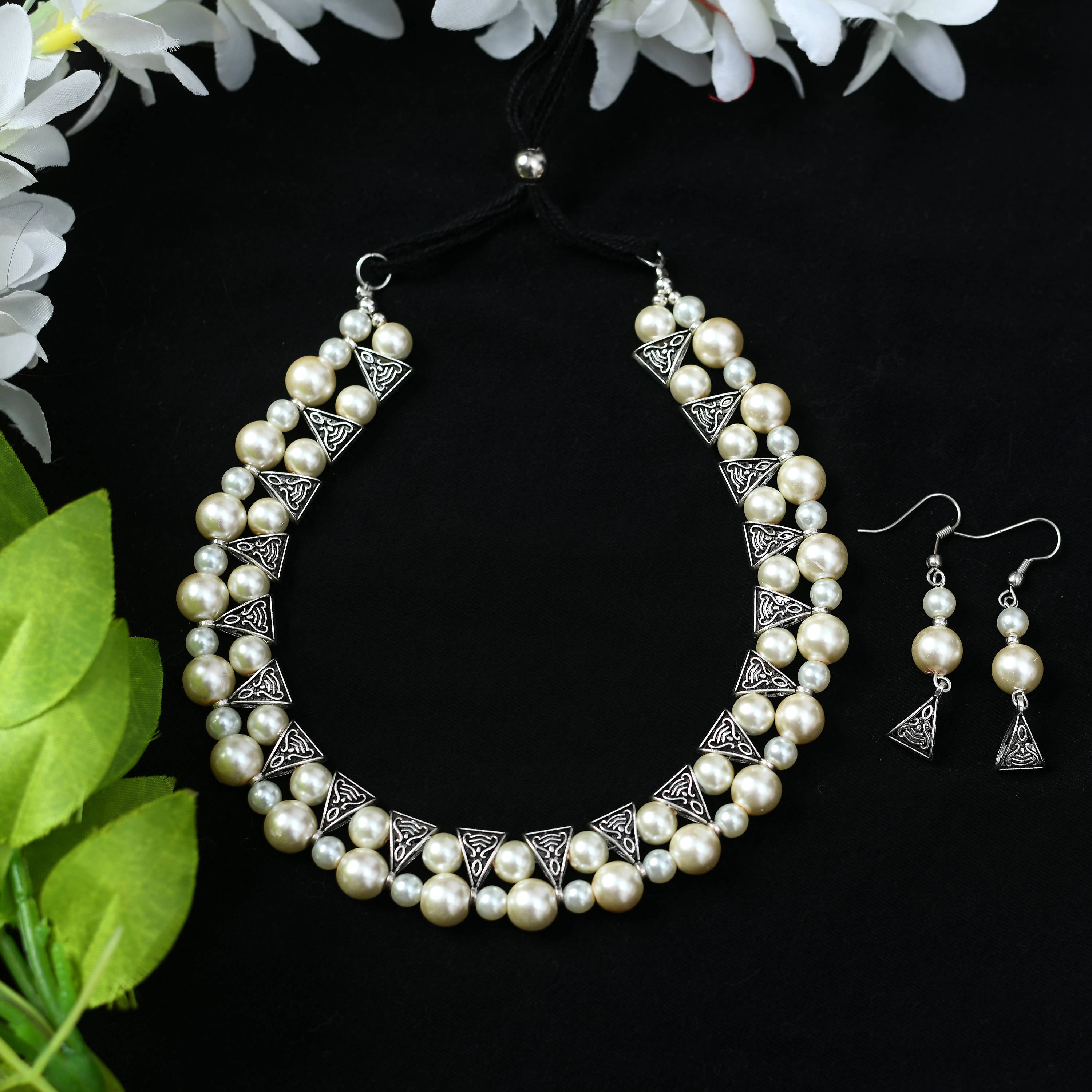 Kamal Johar Traditional Design Pearls Necklace Set Mangal