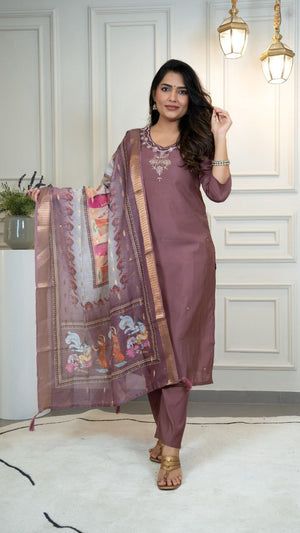 Color_Burgundy