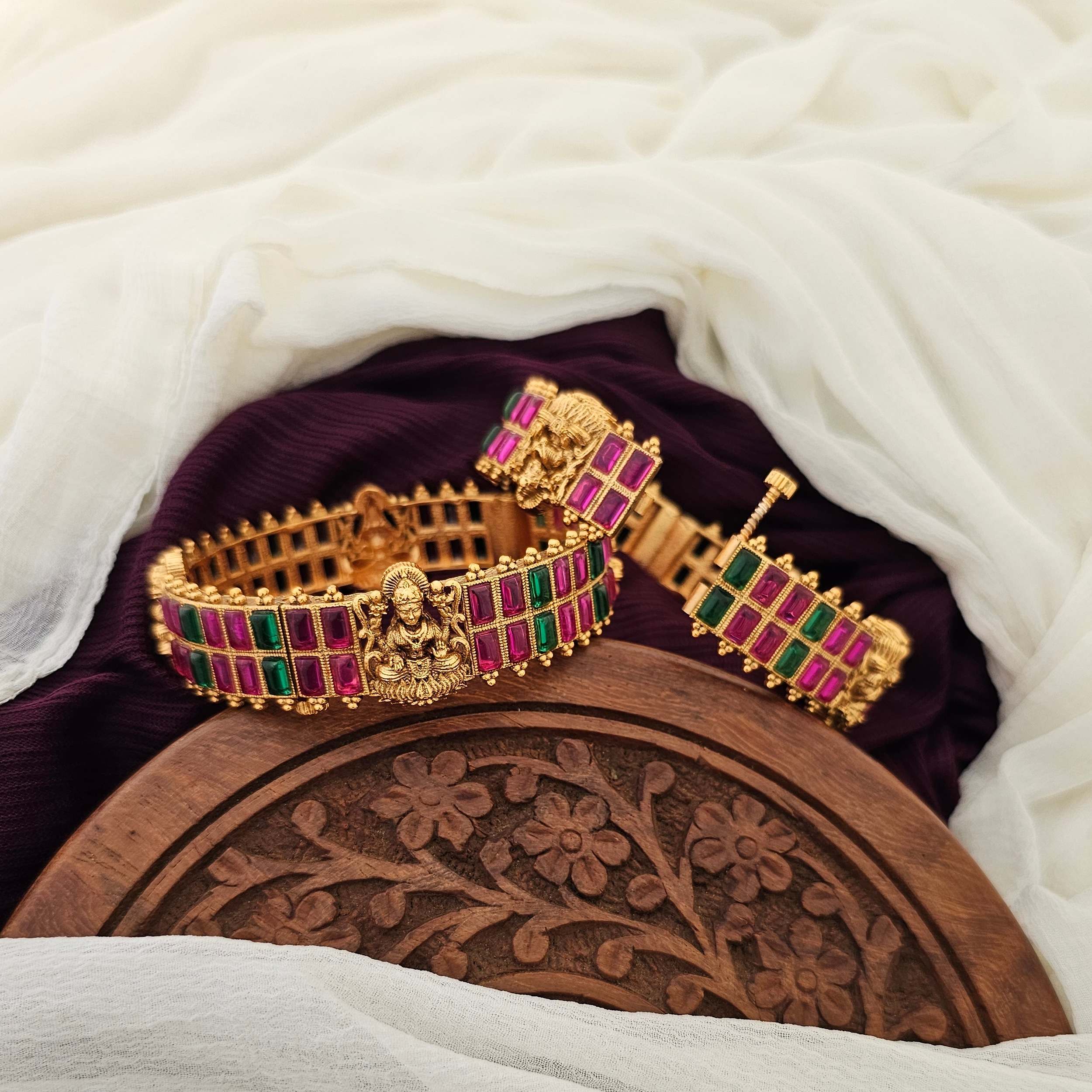 Color_Gold