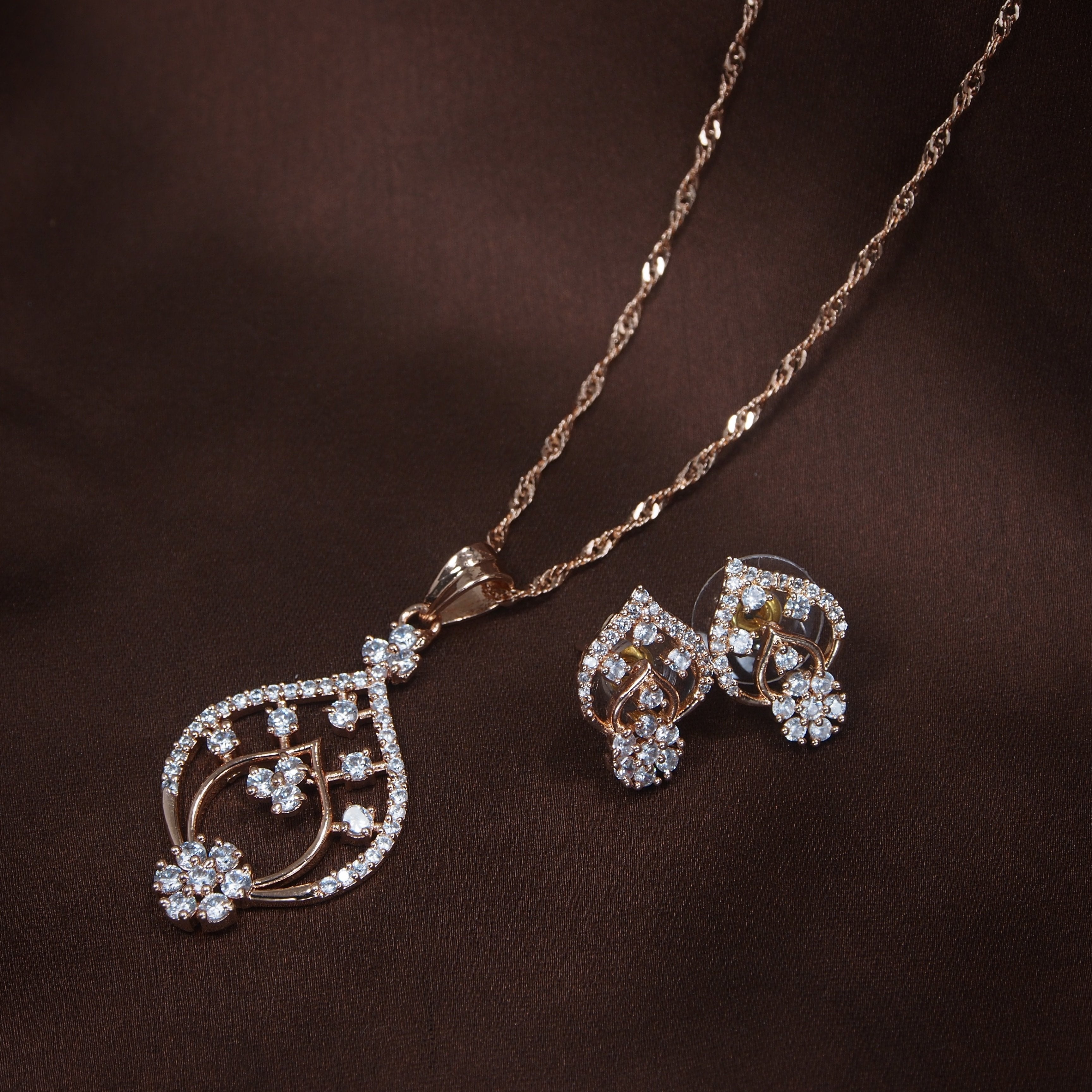 Women's 18k Rose Gold Plated Pearl & Cubic Zirconia Twisted Pendant Necklace Set with Earrings