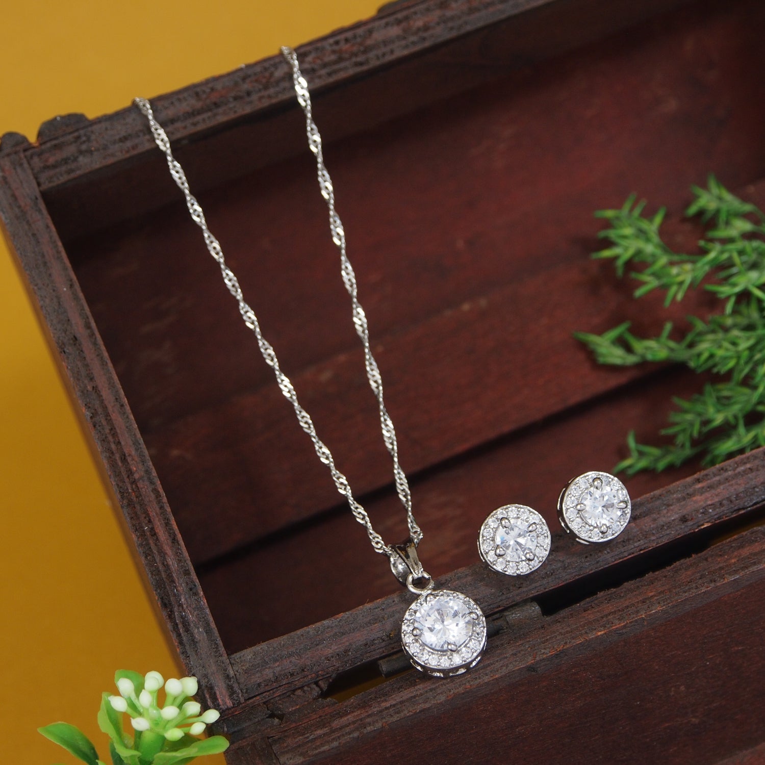 Color_Silver