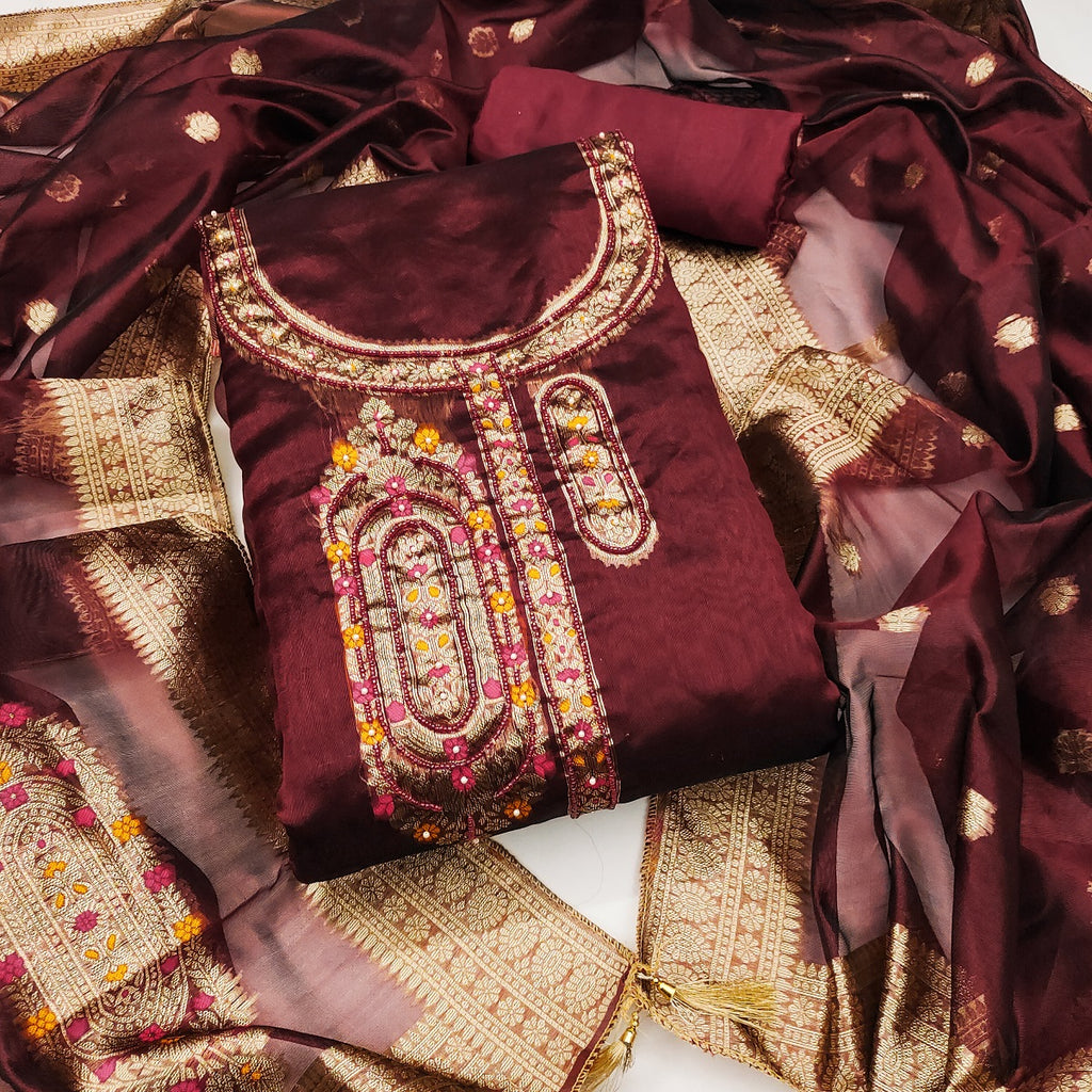 Color_Maroon