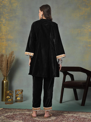 Color_Black