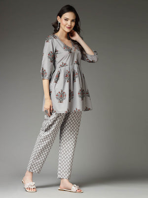 Color_Grey