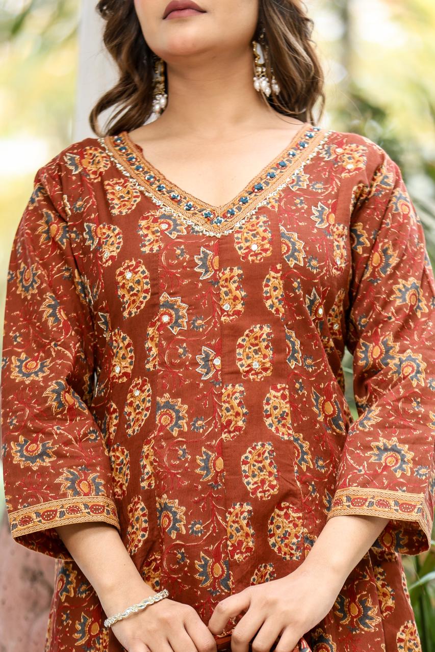 Color_Brown