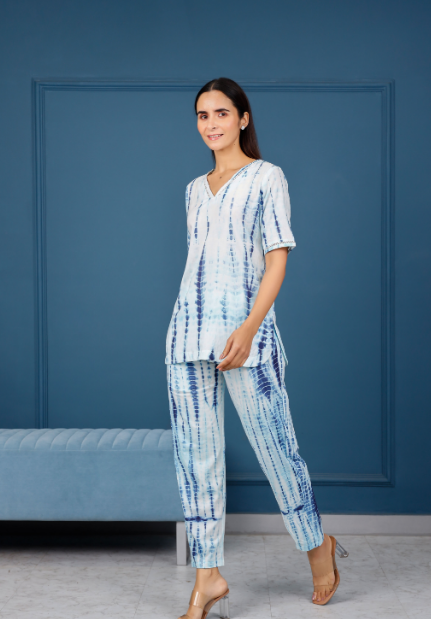 Women's White With Blue Shibhori Hand Printed Top With Pants