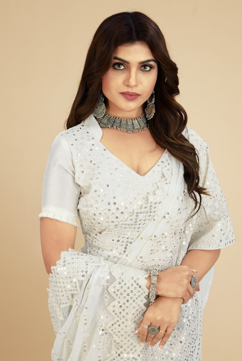 Women's Vaani White Georgette Saree