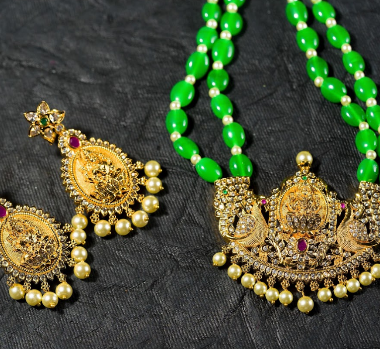 Women's Green Beads Chain Set Gold Plated