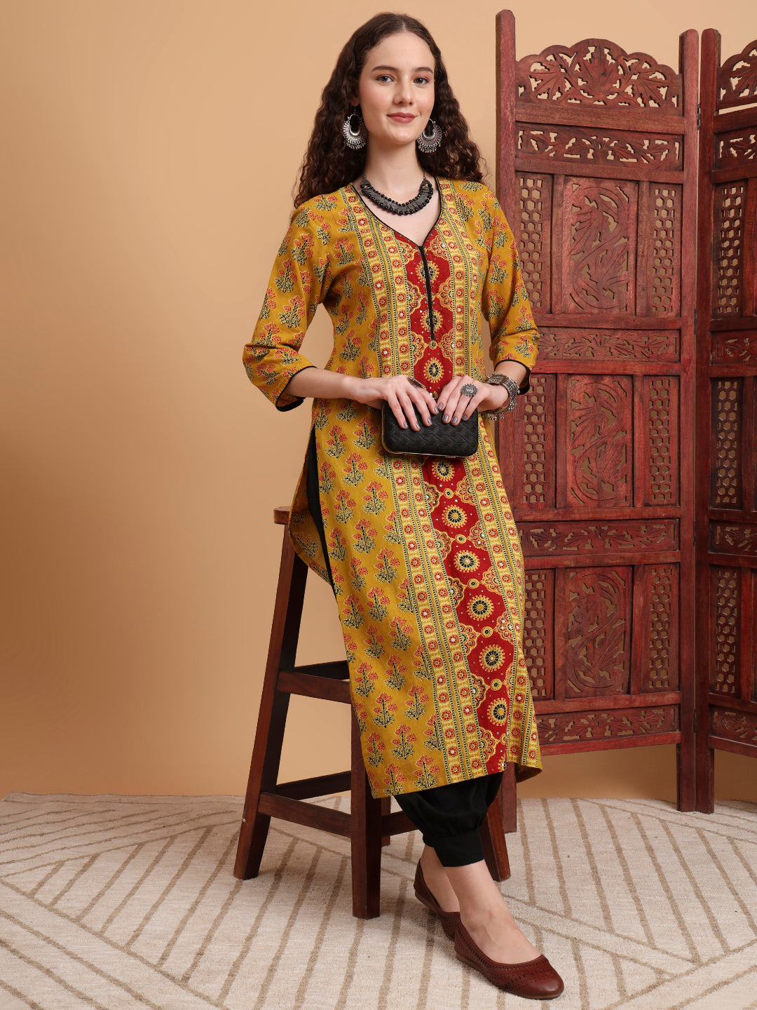 Women's Hand Block Prints White Ajrak Print Zardosi Embroidery Kurta