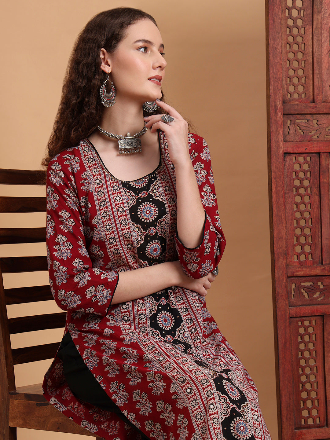 Women's Hand Block Ajrak Print Zardosi Kurta