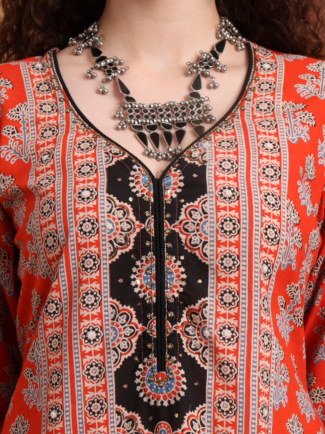 Women's Hand Block Ajrak Print Zardosi Embroidery Kurta