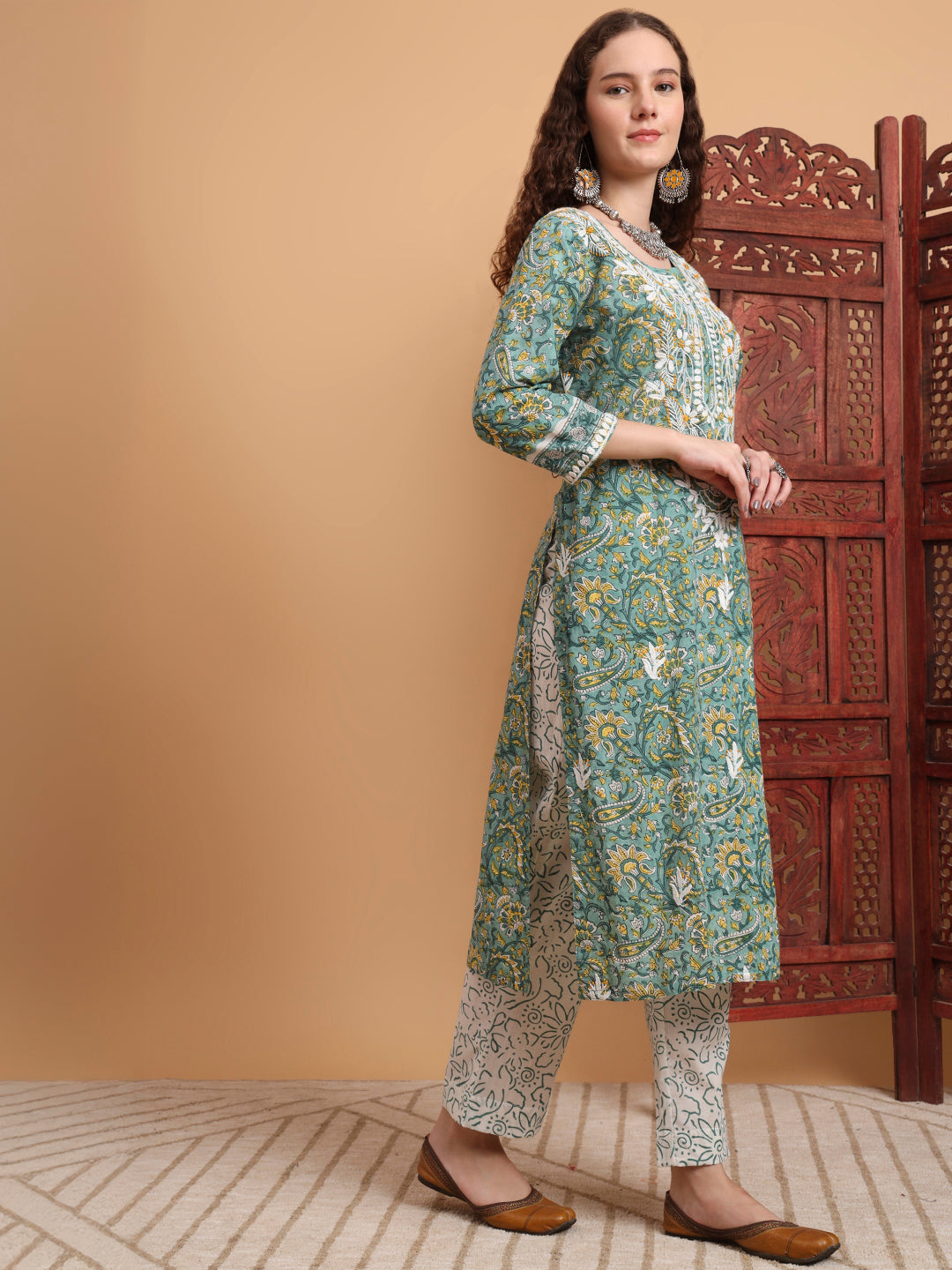 Women's Hand Block Green Color Chikankari Kurta Set