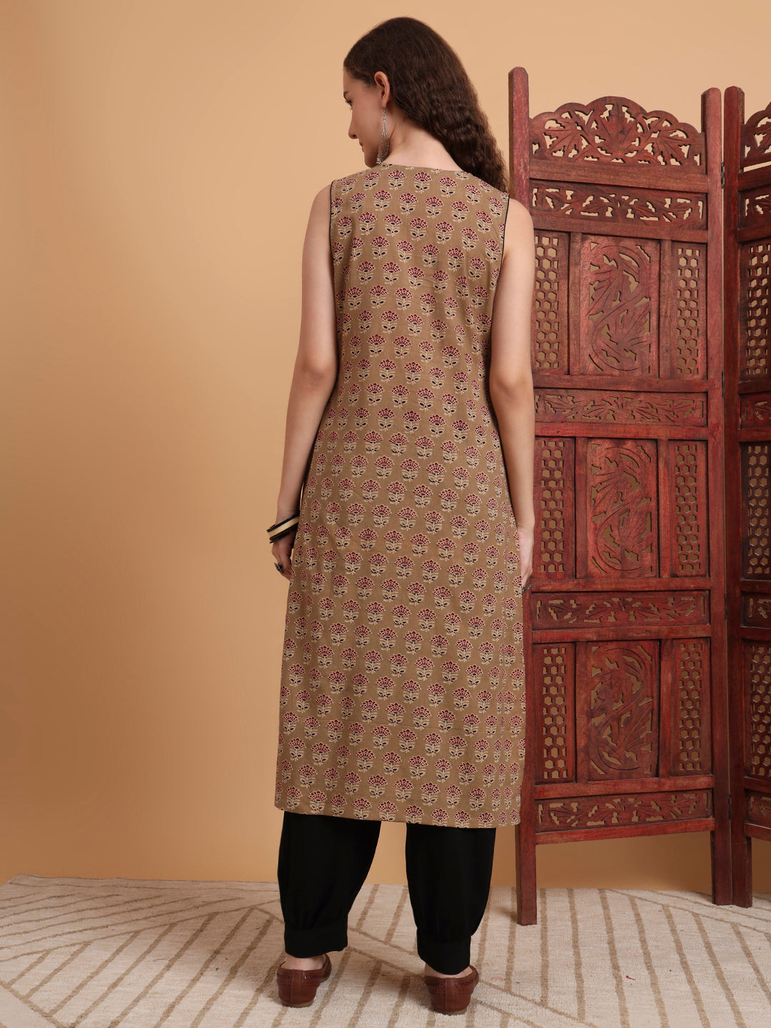 Women's Hand Block Ajrak Print Kurta