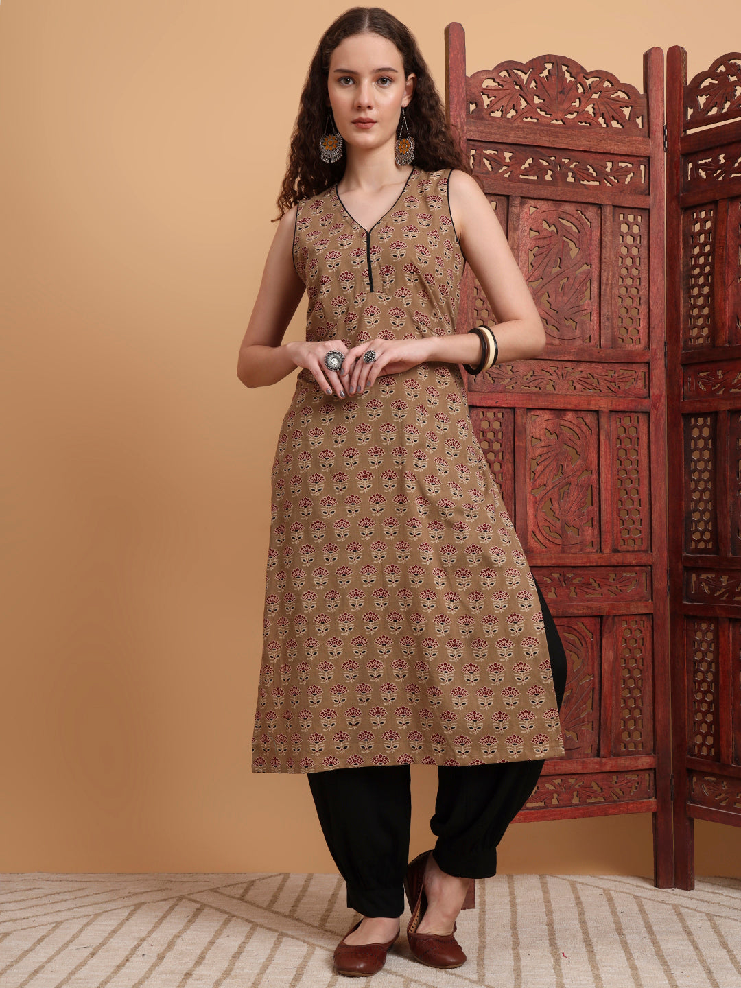 Women's Hand Block Ajrak Print Kurta