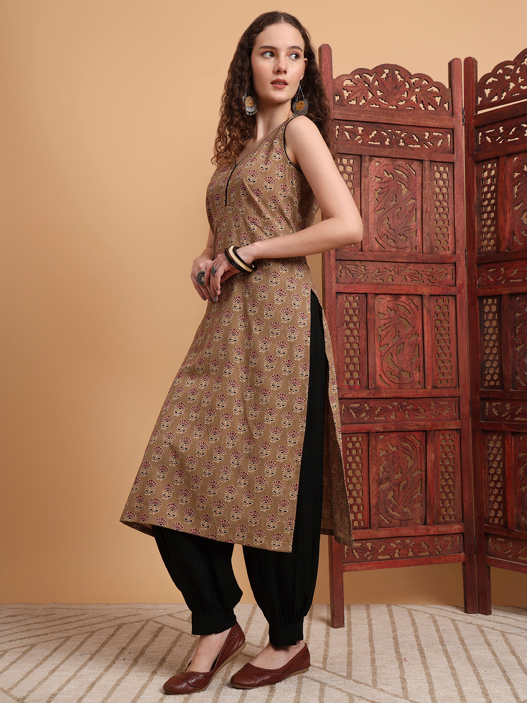 Women's Hand Block Ajrak Print Kurta