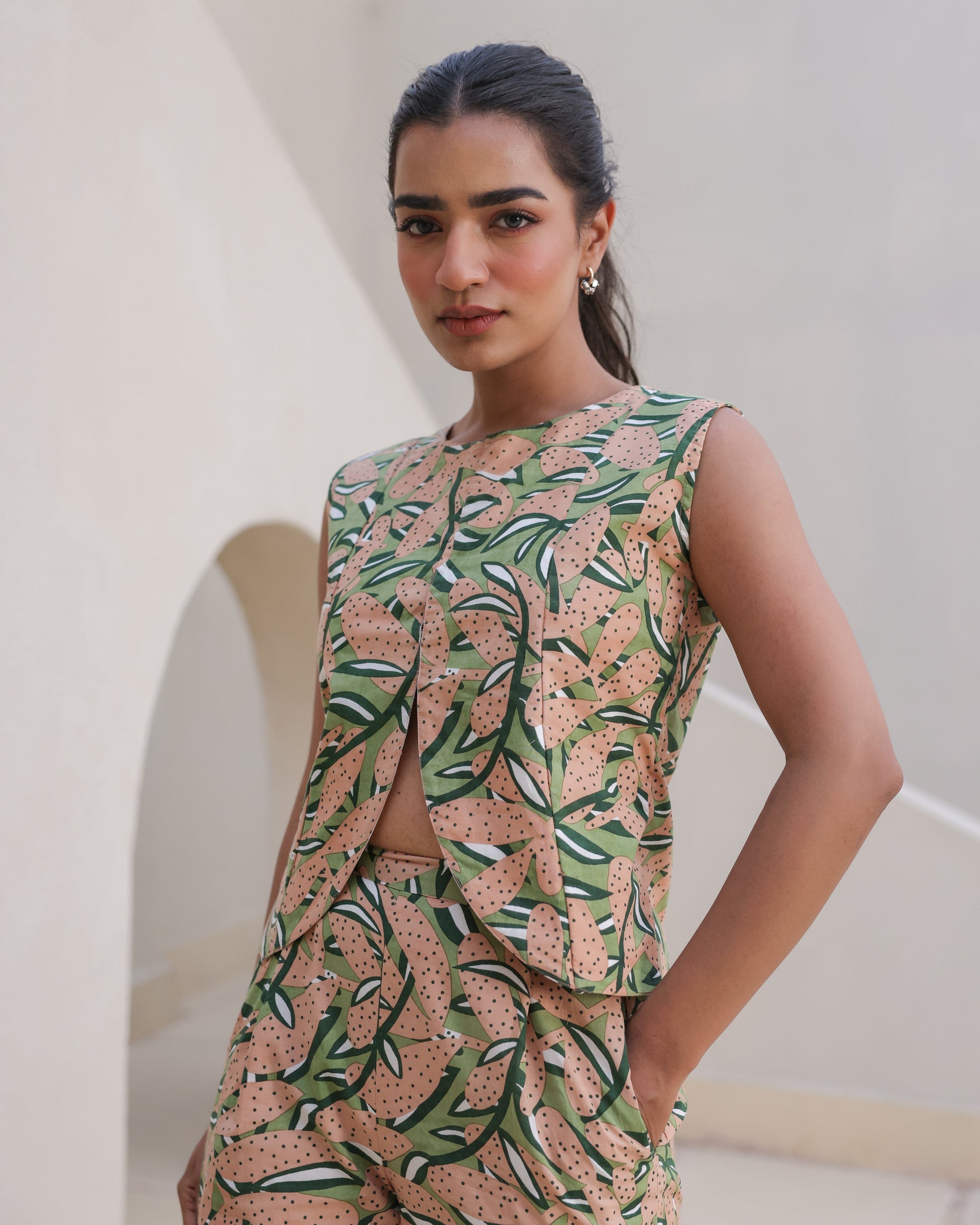 Women's Peach Grove Sleeveless Co-Ord Set