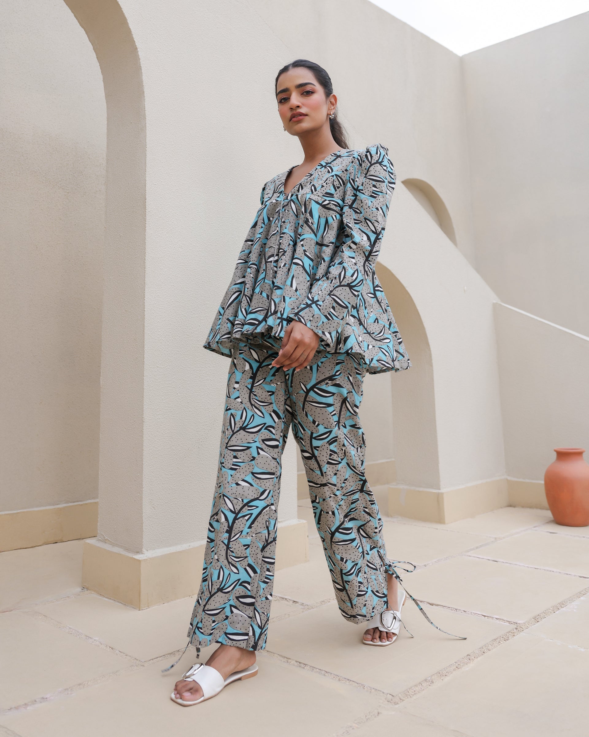 Women's Midnight Tropic Abstract Leaf Flared Co-Ord Set