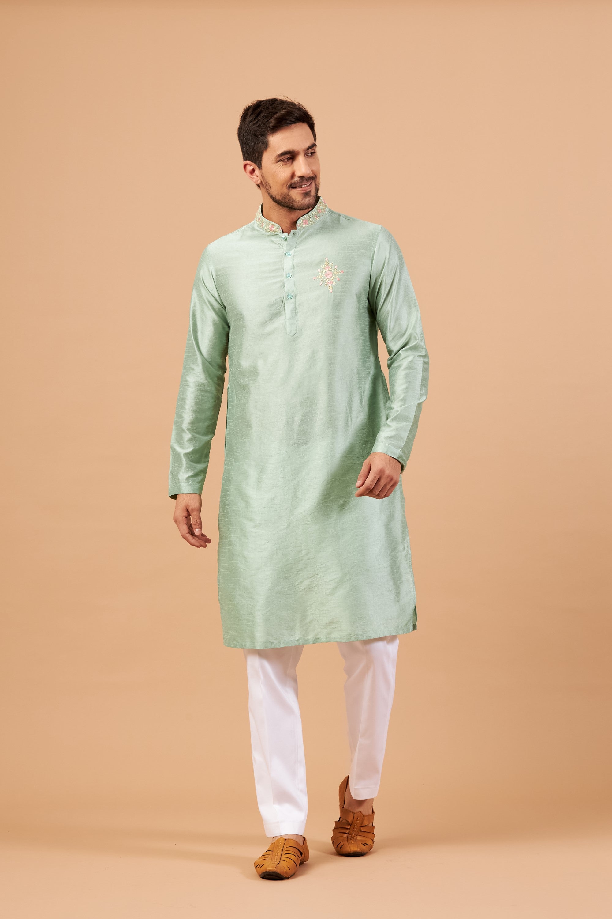 Men's Amil Traditional Embroidered Pastel Green Kurta With Crop Pants - Hilo Design