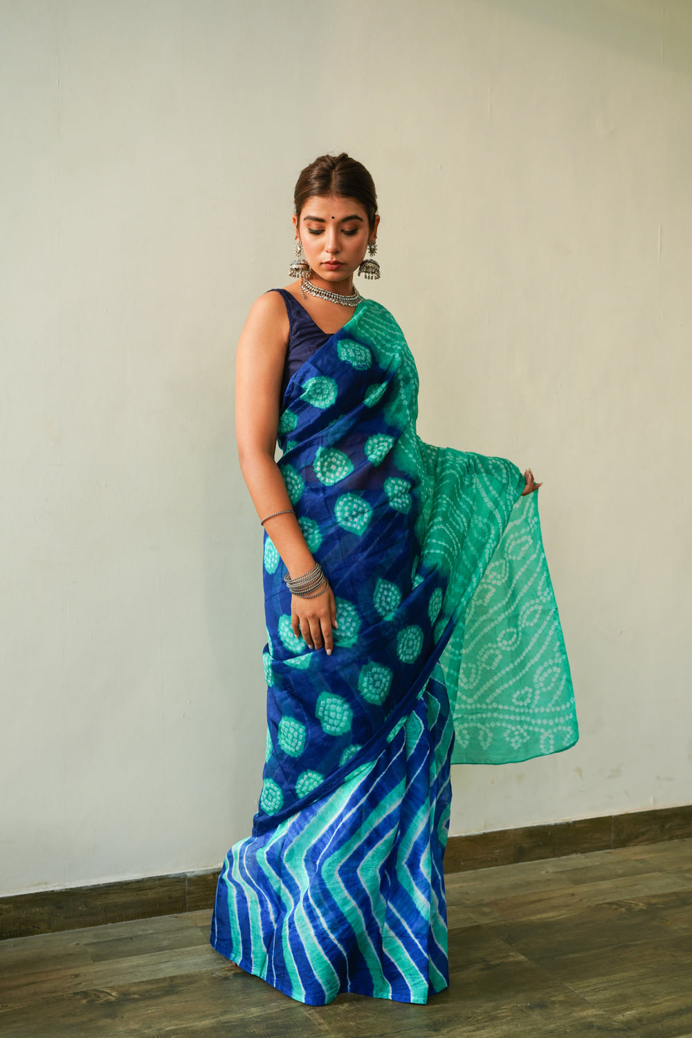 Women's Peacock Blue Green Leheriya Saree - Nangalia Ruchira