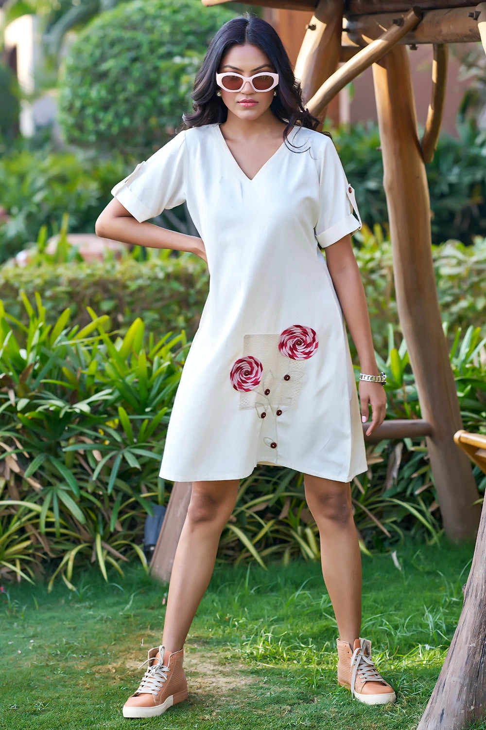Women's Off White Cotton Loose,A-Line Embroidered V-Neck Dress Trendia Women's Off White Cotton Loose,A-Line Embroidered V-Neck Dress Trendia