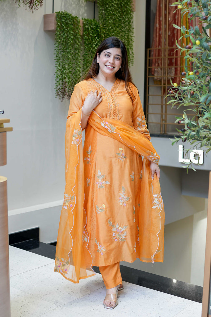 Color_Orange