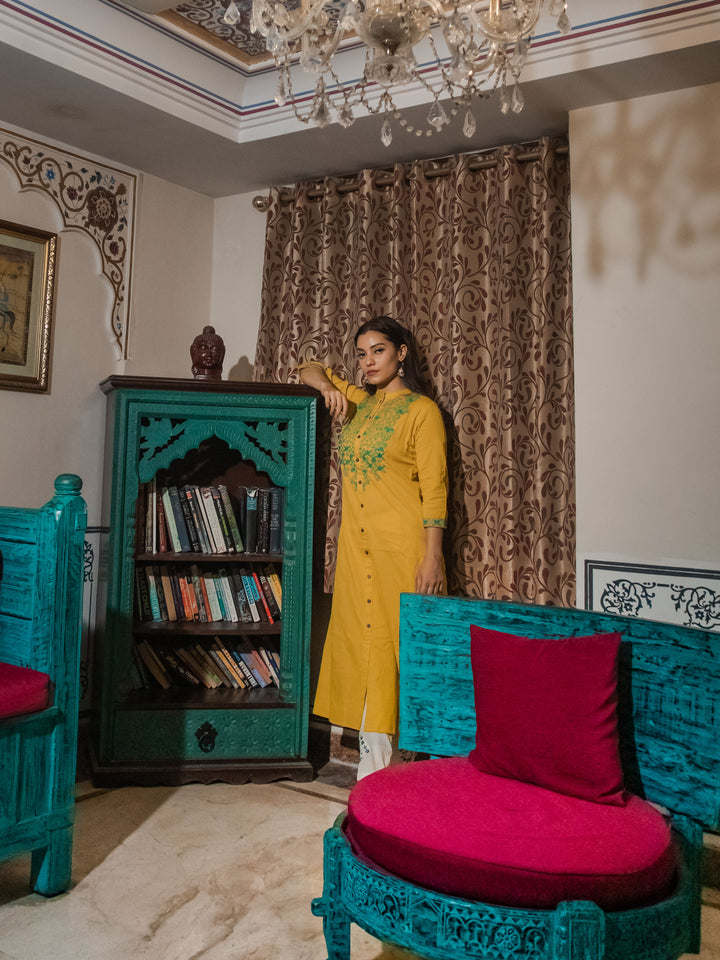 Women's Women's Yellow Regular A-Line Calf Long Kurta