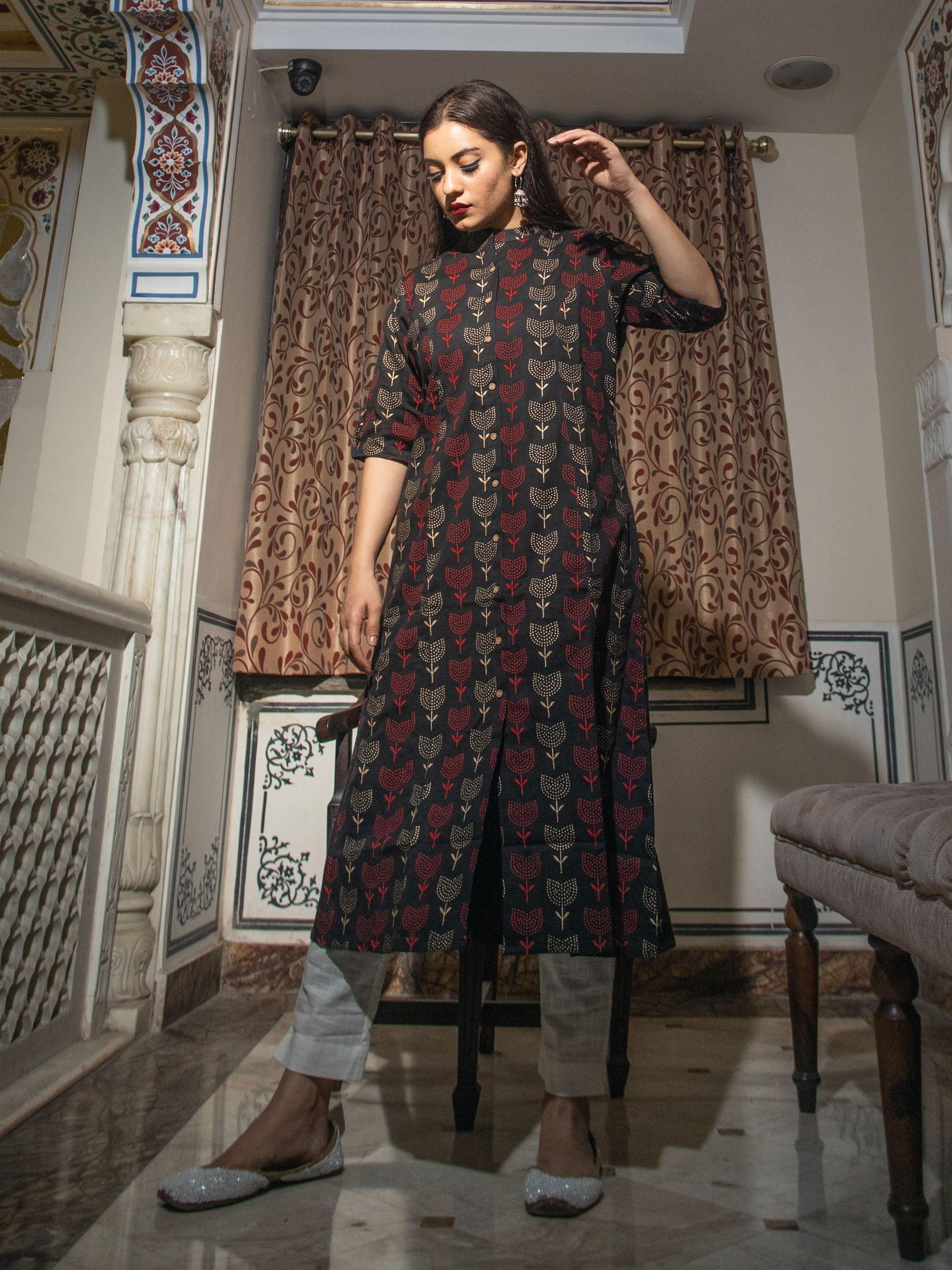 Women's Black Cotton Flex A Line Kurta - Taantav