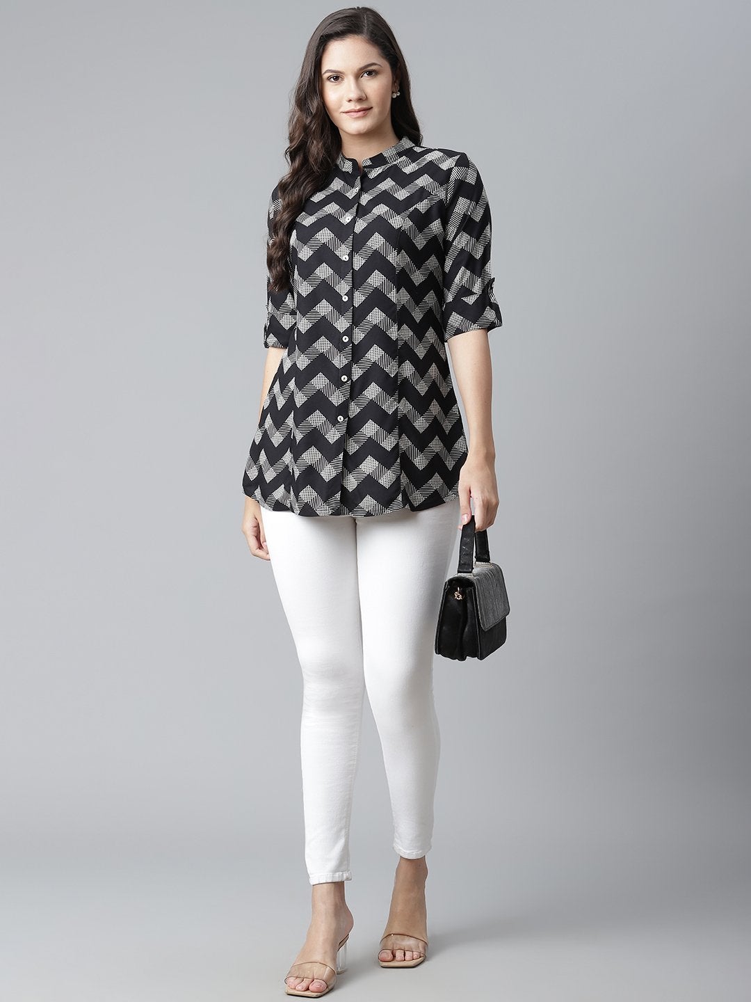 Women's Black Rayon Zigzag Print Top