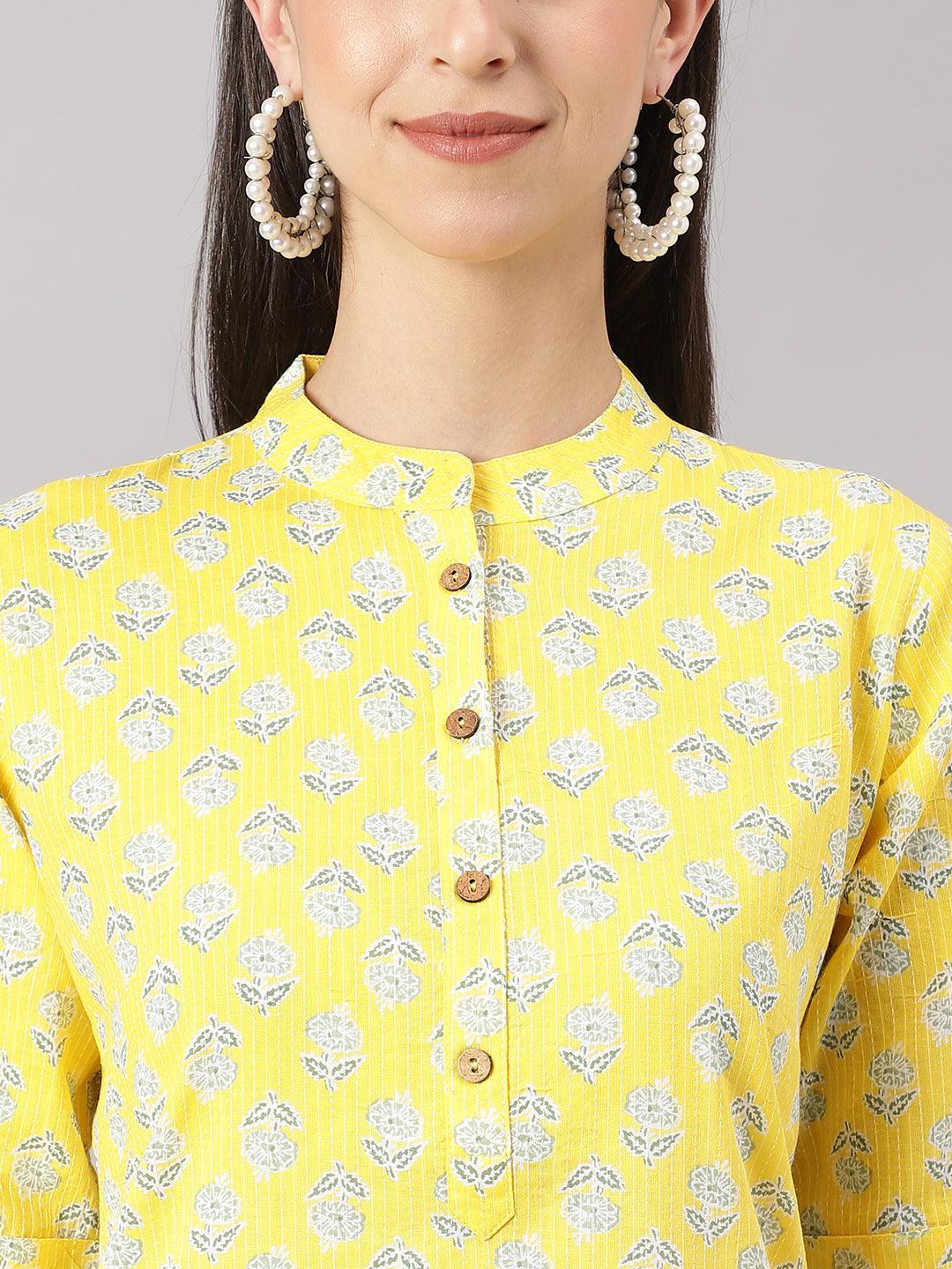 Women's Yellow Cotton Katha work Straight Kurta - Taantav