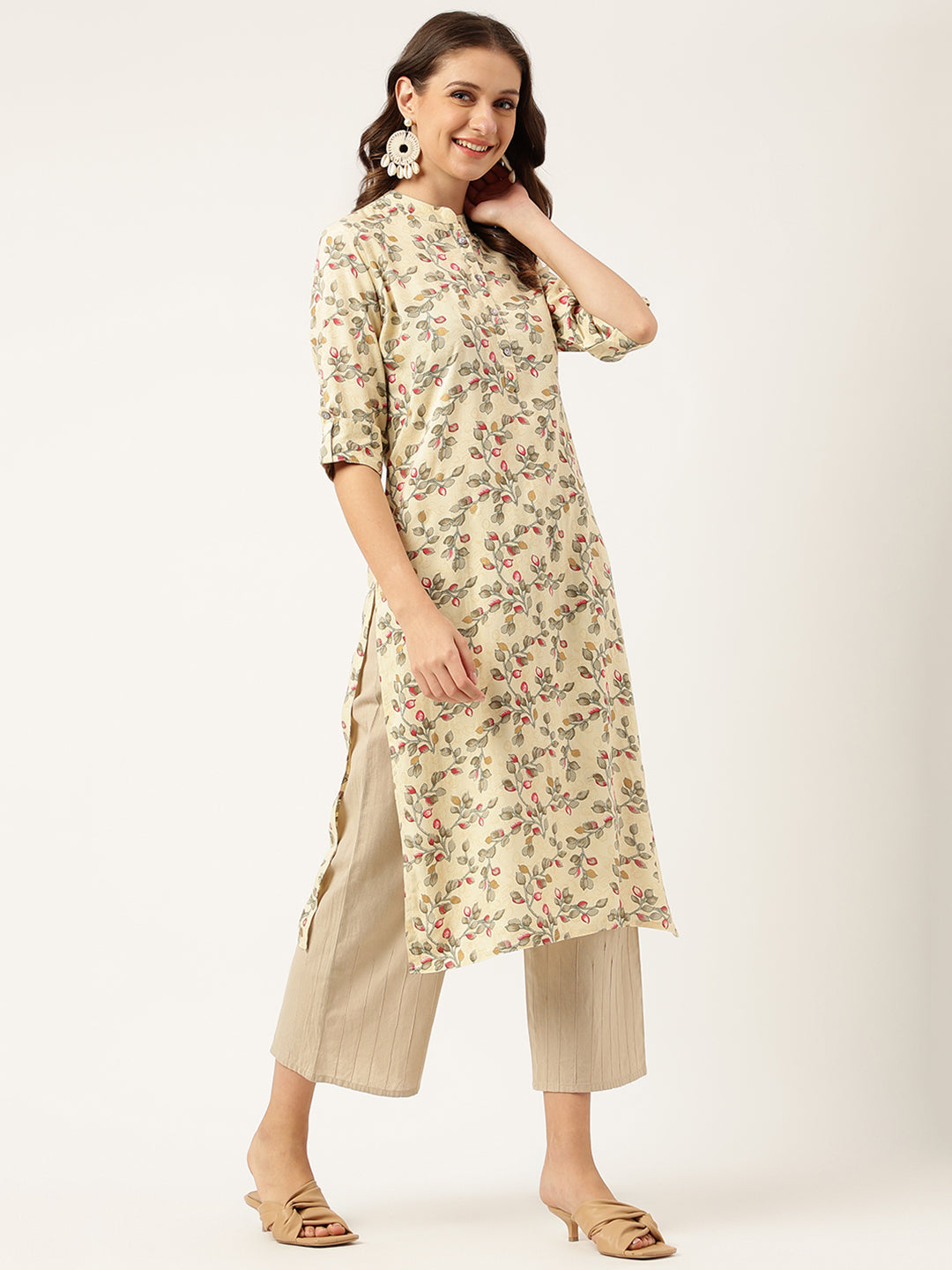 Women's Beige Floral Digital Printed Straight Fold Sleeve Kurta - Taantav