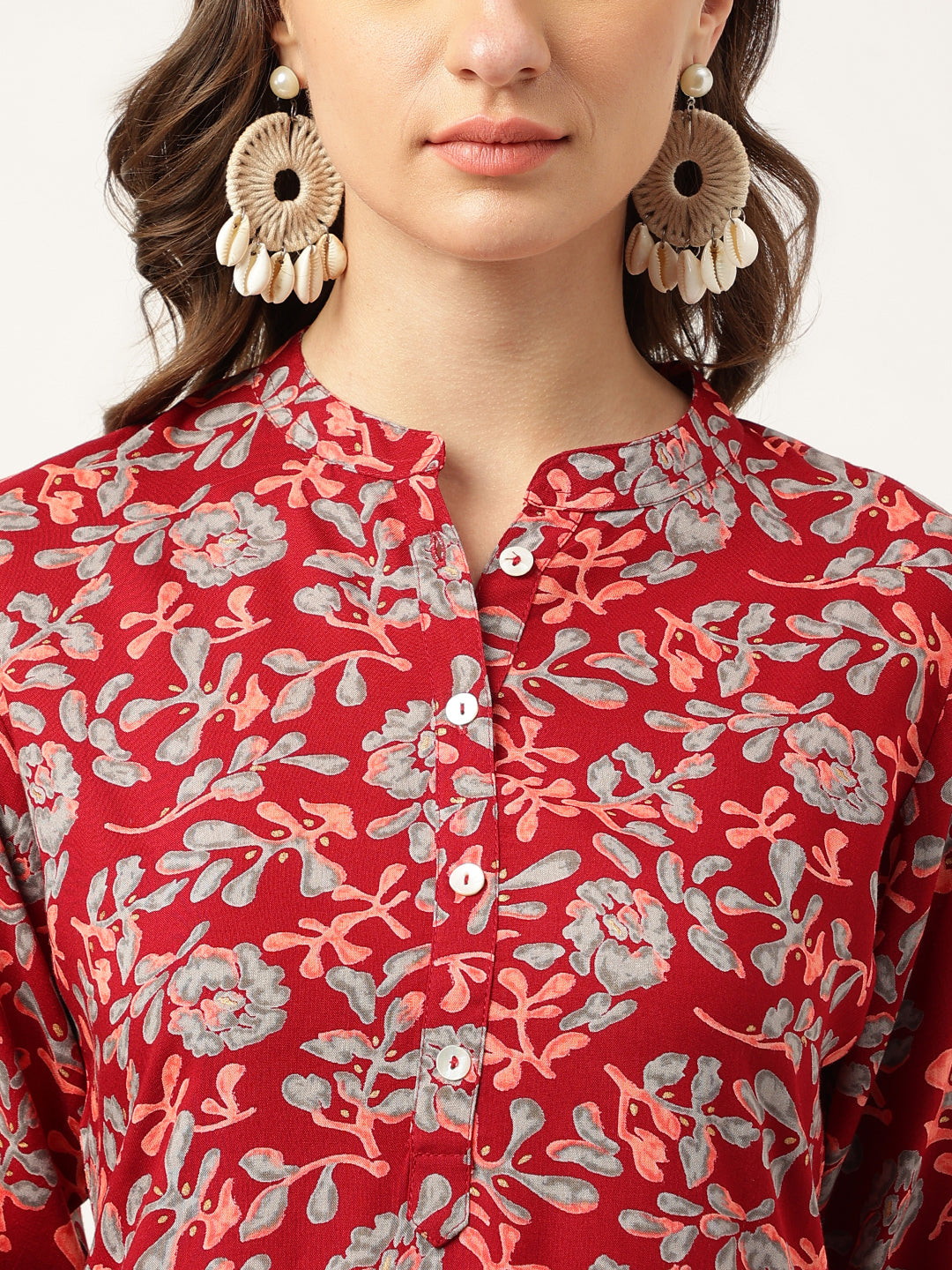 Women's Maroon Floral Digital Printed Straight Fold Sleeve Kurta - Taantav